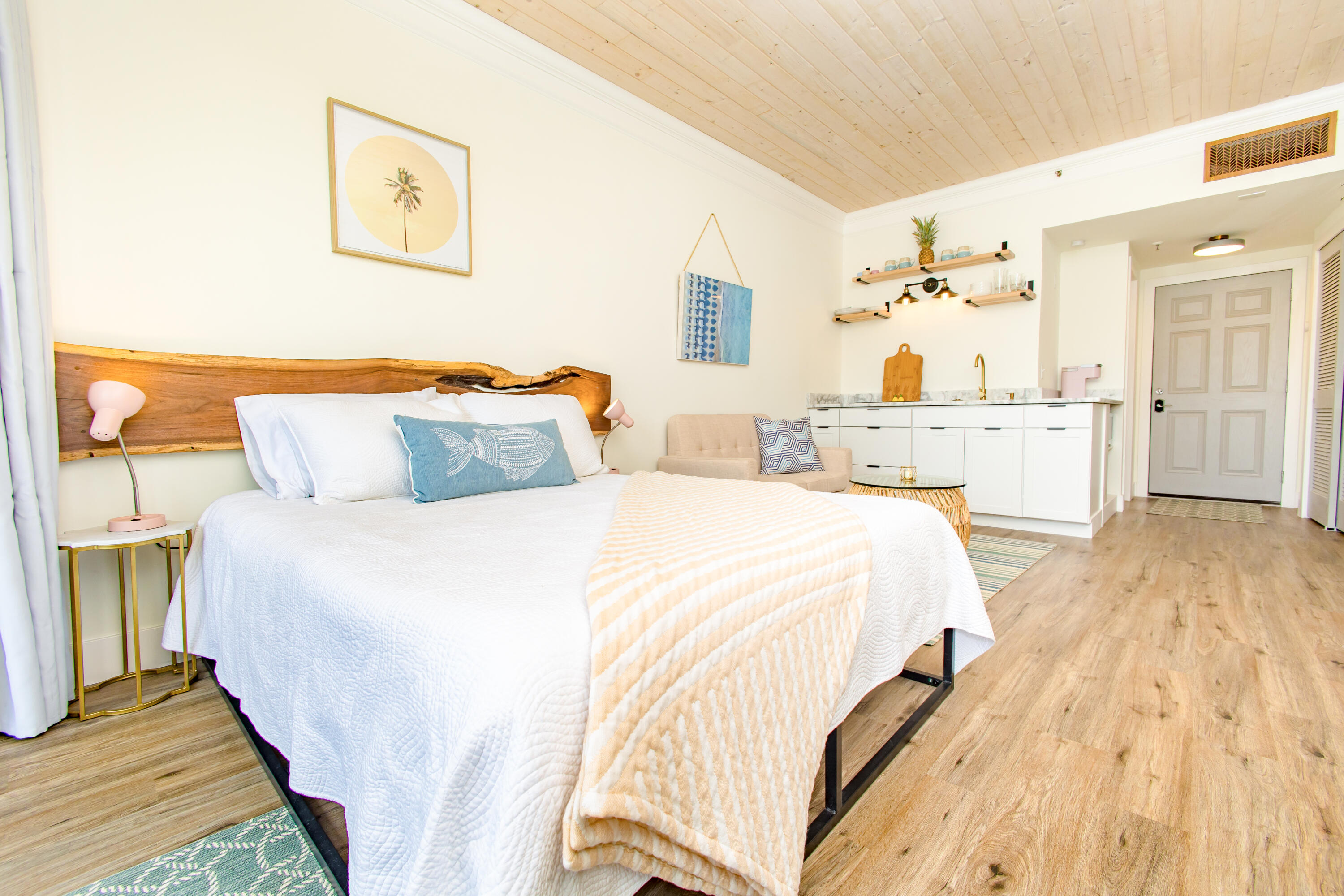 PIRATES BAY PH 1 - Residential