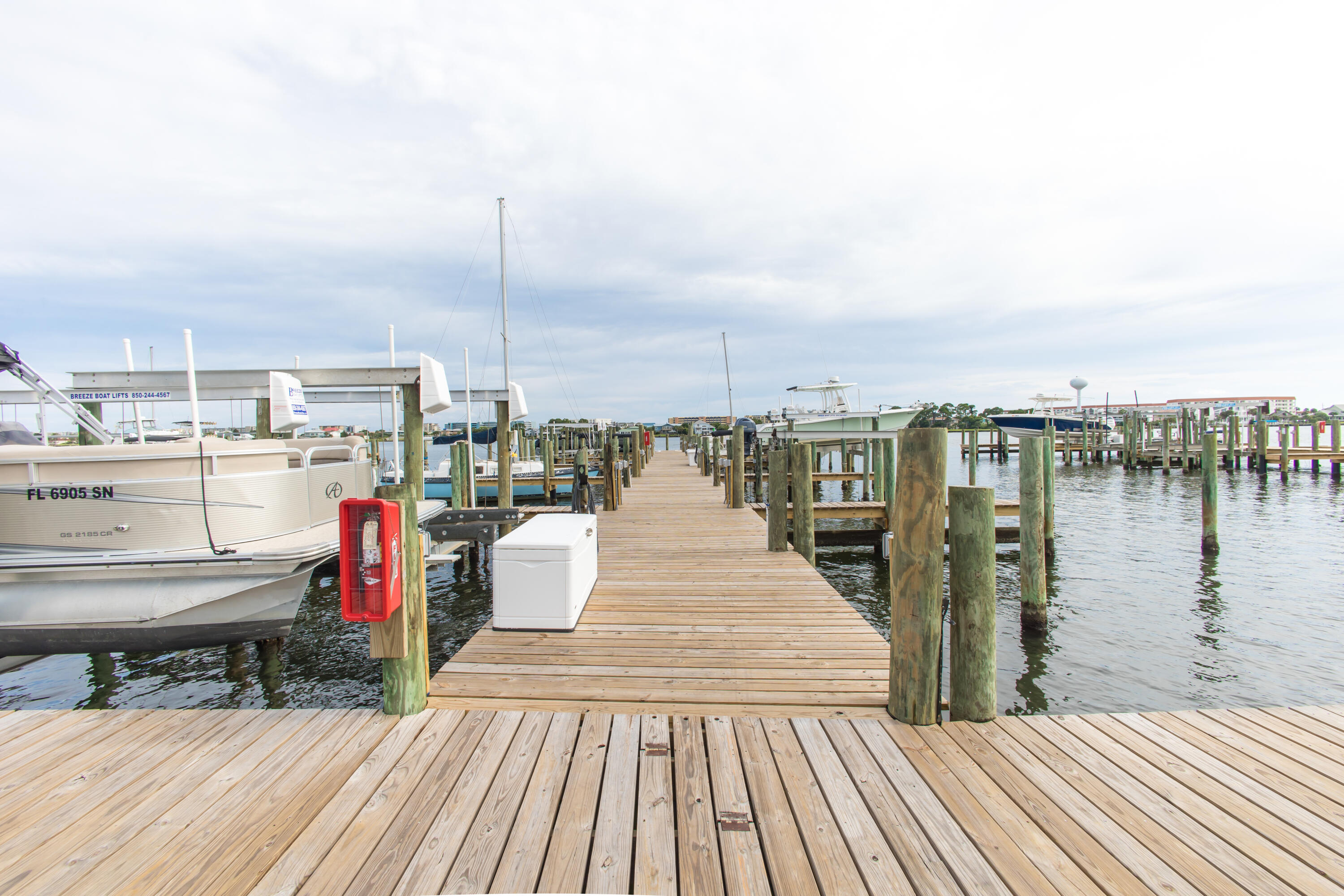 PIRATES BAY PH 1 - Residential