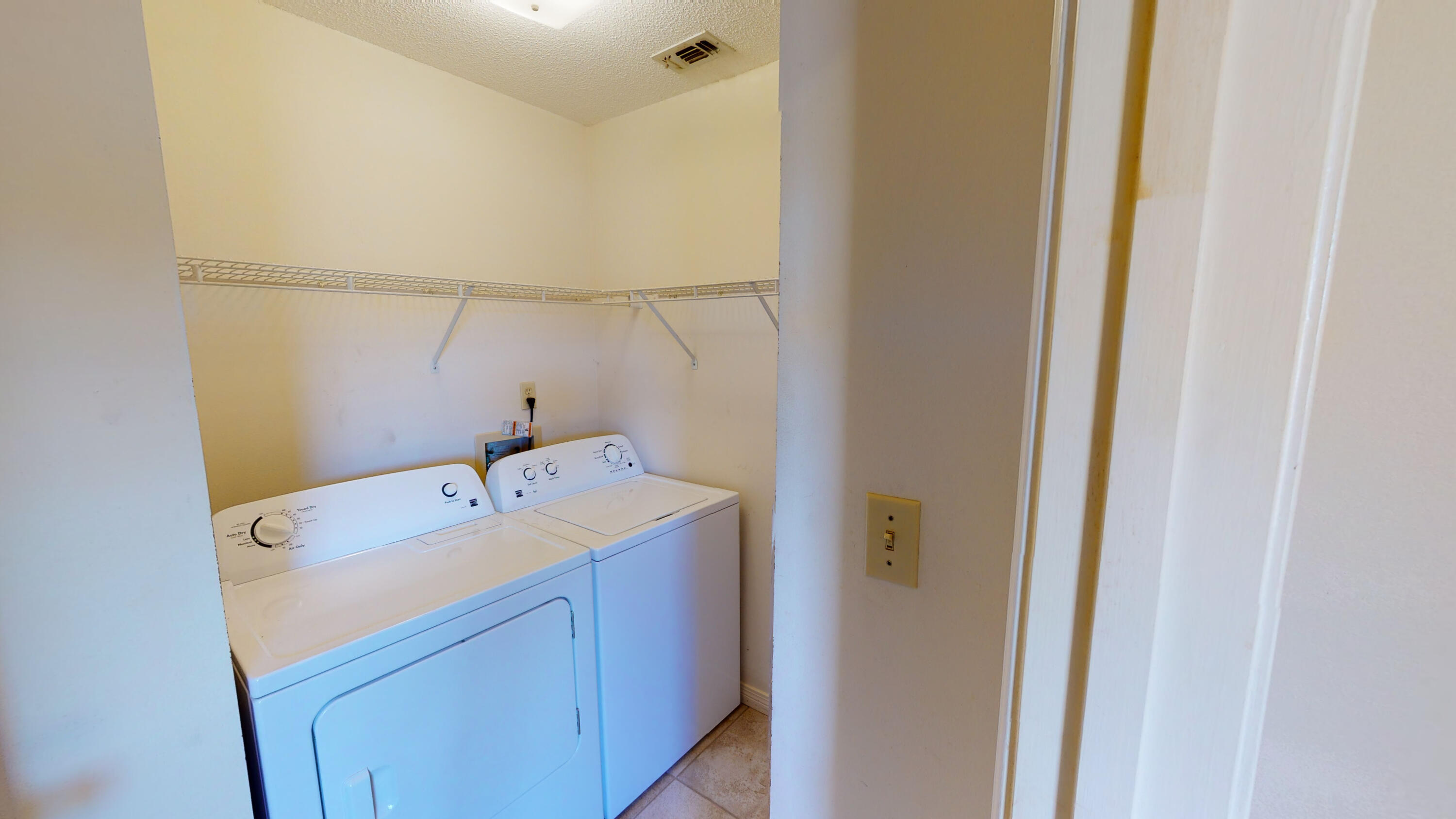 HOLLEY BY THE SEA, 1ST ADD - Residential