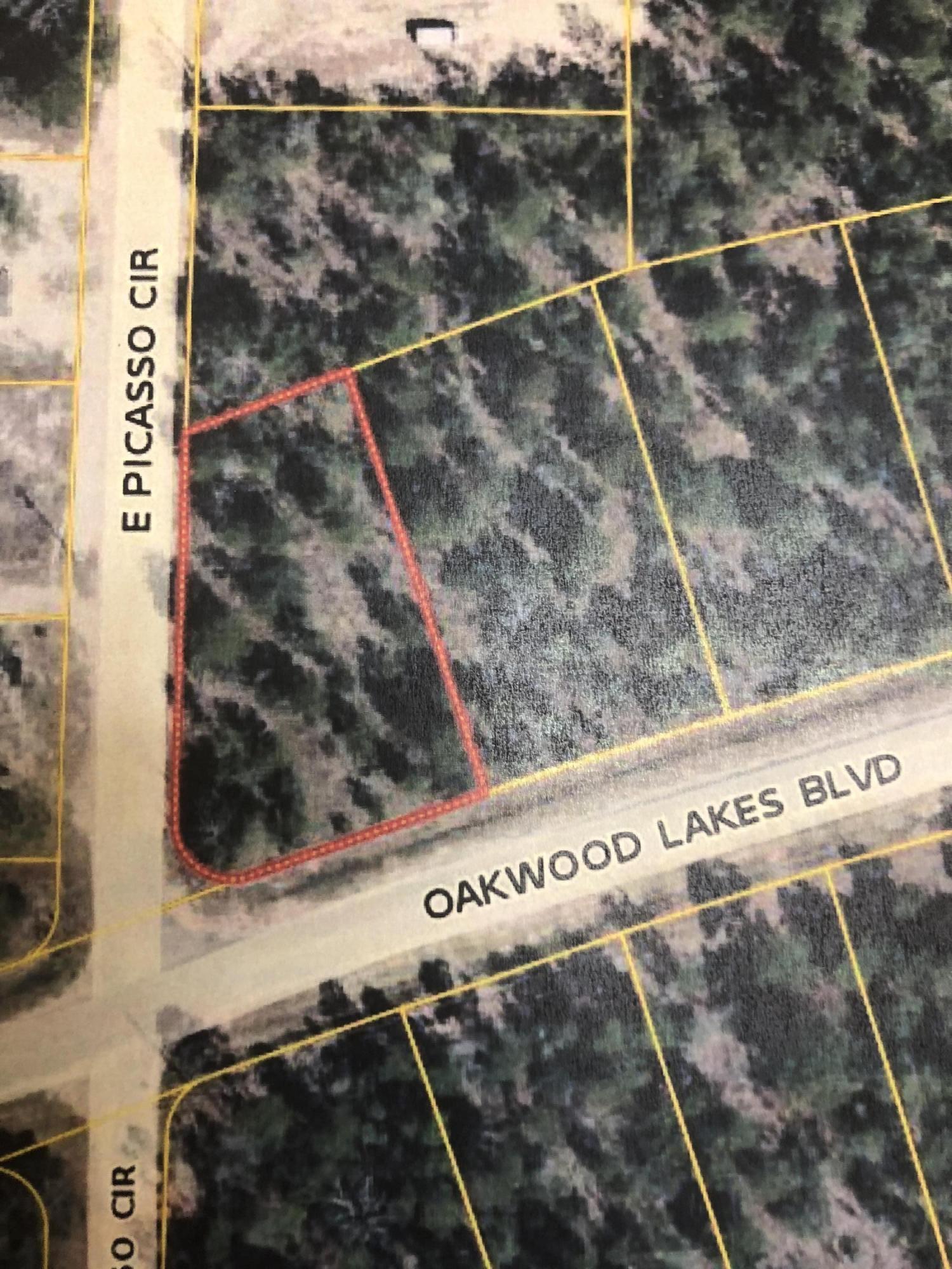 Corner Lot on paved road ready for your next home. Property is conveniently located just outside of the city limits. Call to make your appointment today.