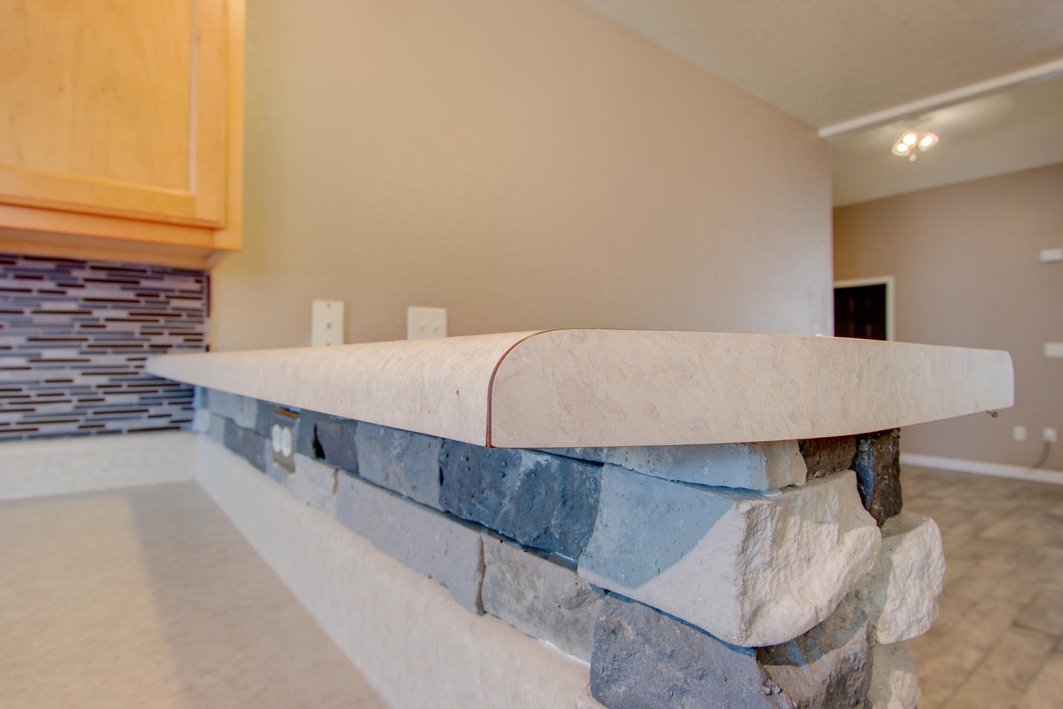 YACHT CLUB OAKS - Residential