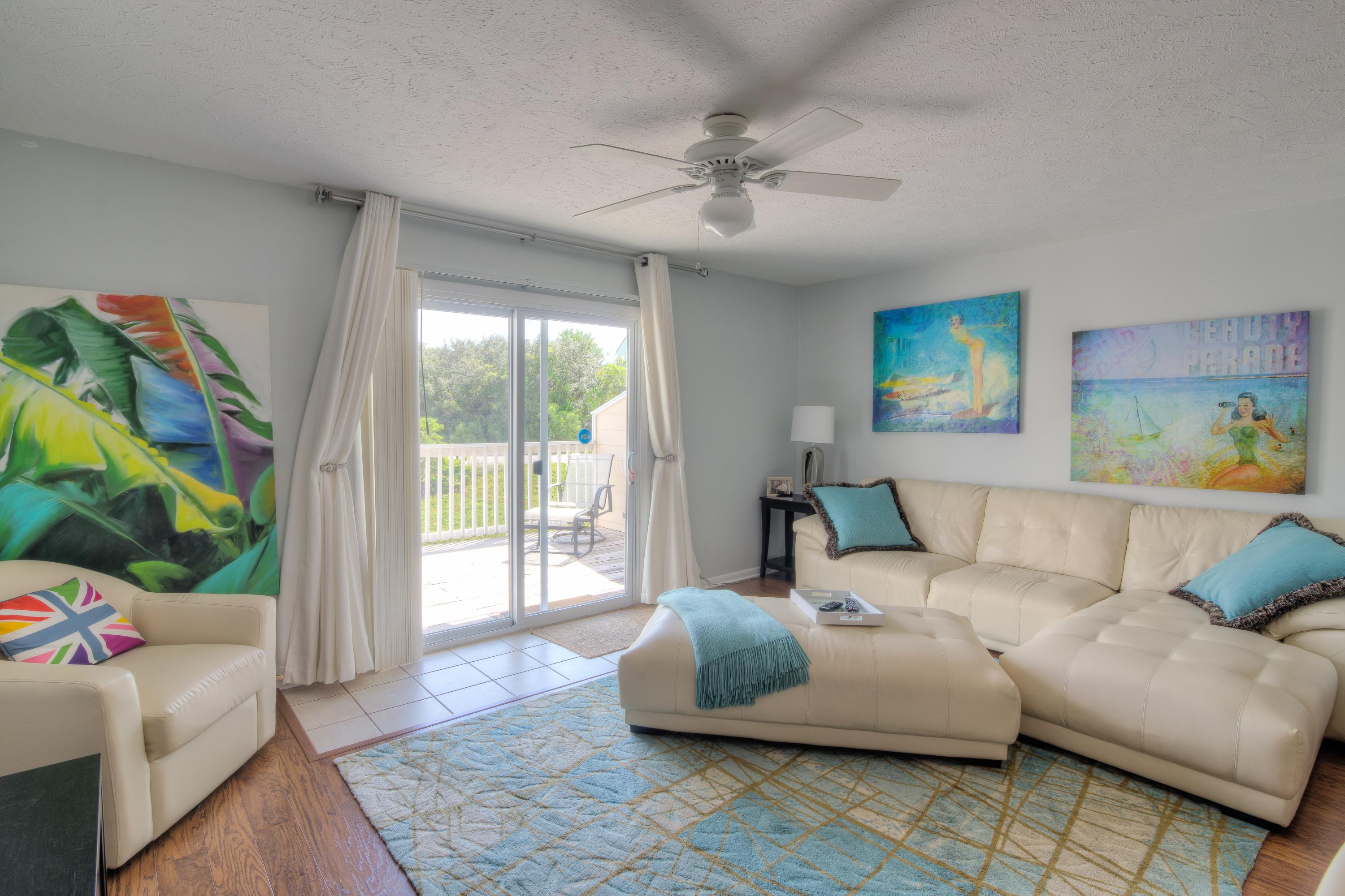 SANDCASTLES BY THE SEA T/H PH 1 - Residential