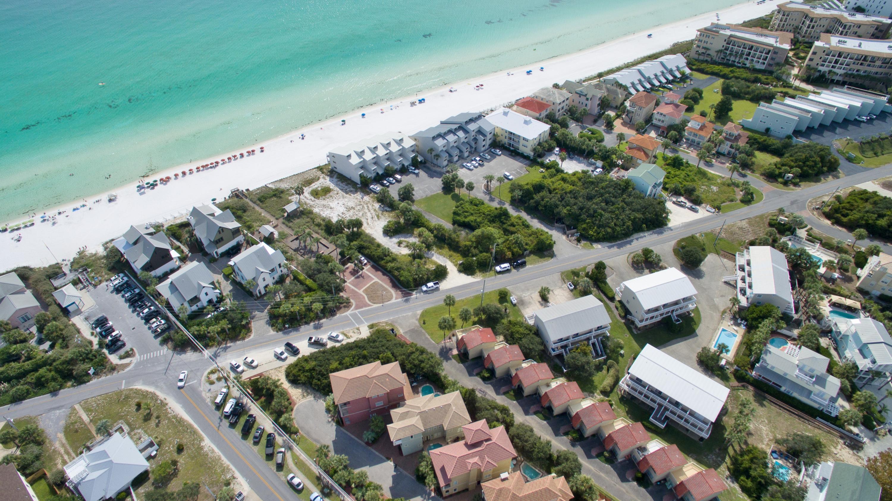 SANDCASTLES BY THE SEA T/H PH 1 - Residential