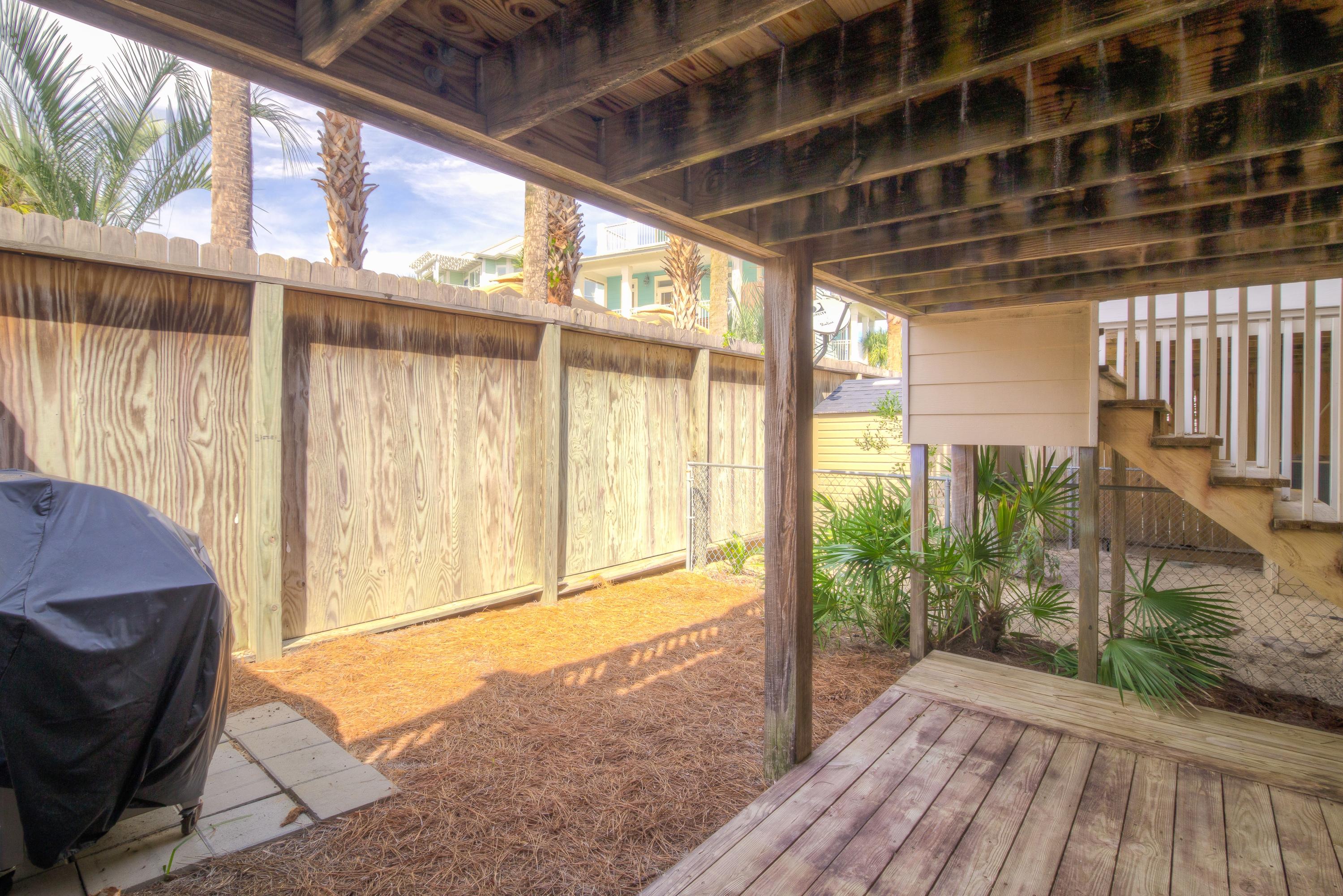 SANDCASTLES BY THE SEA T/H PH 1 - Residential