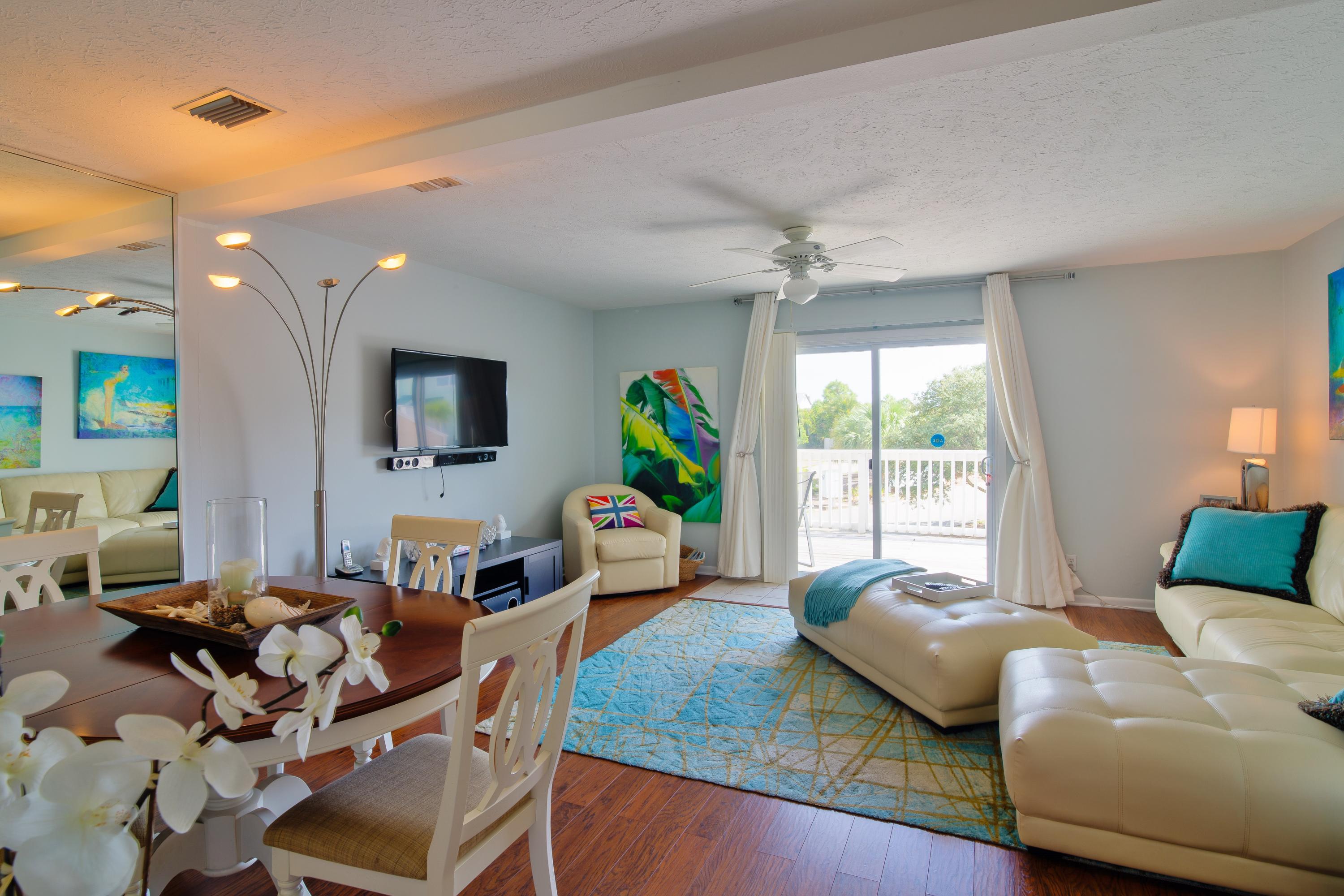 SANDCASTLES BY THE SEA T/H PH 1 - Residential