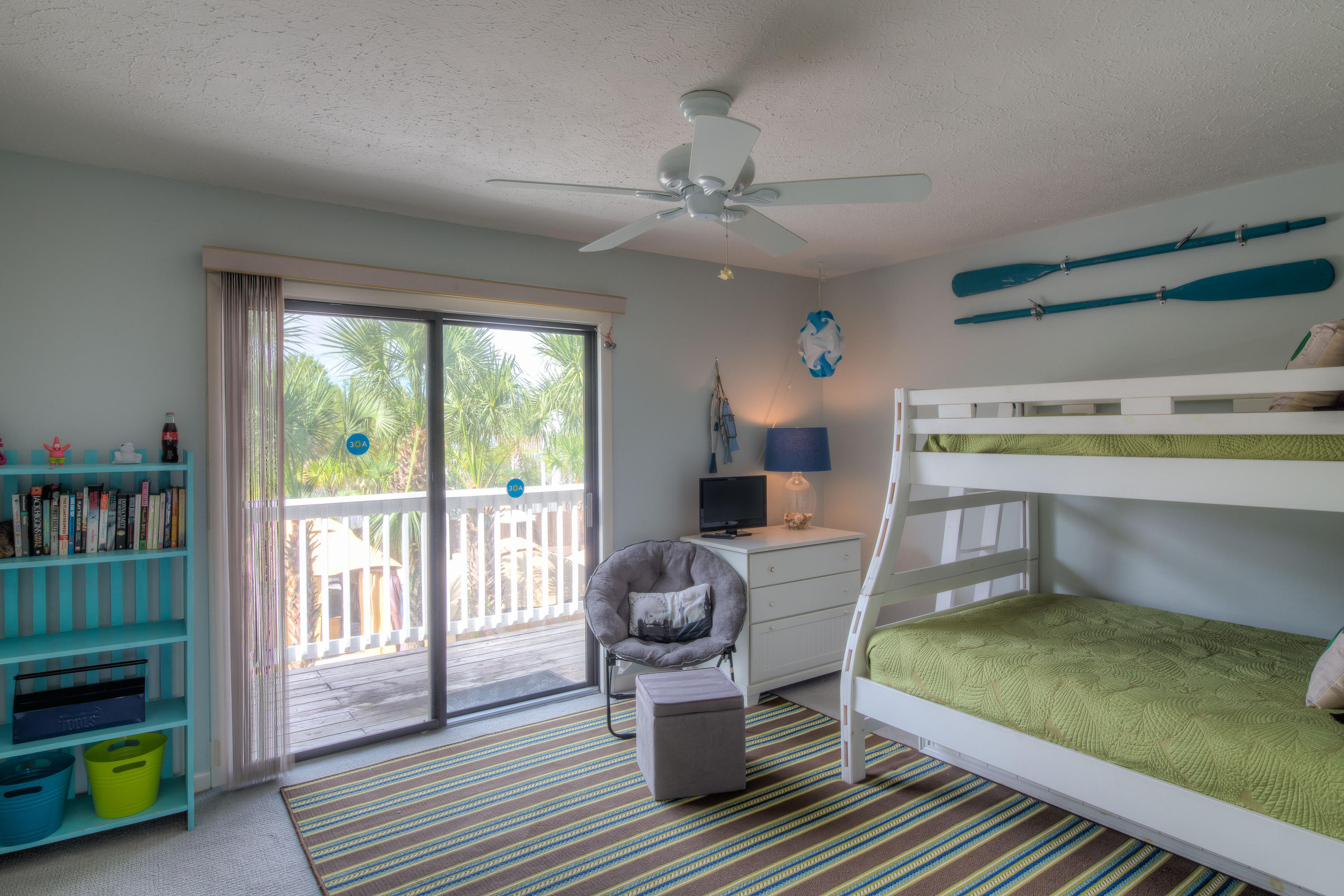 SANDCASTLES BY THE SEA T/H PH 1 - Residential