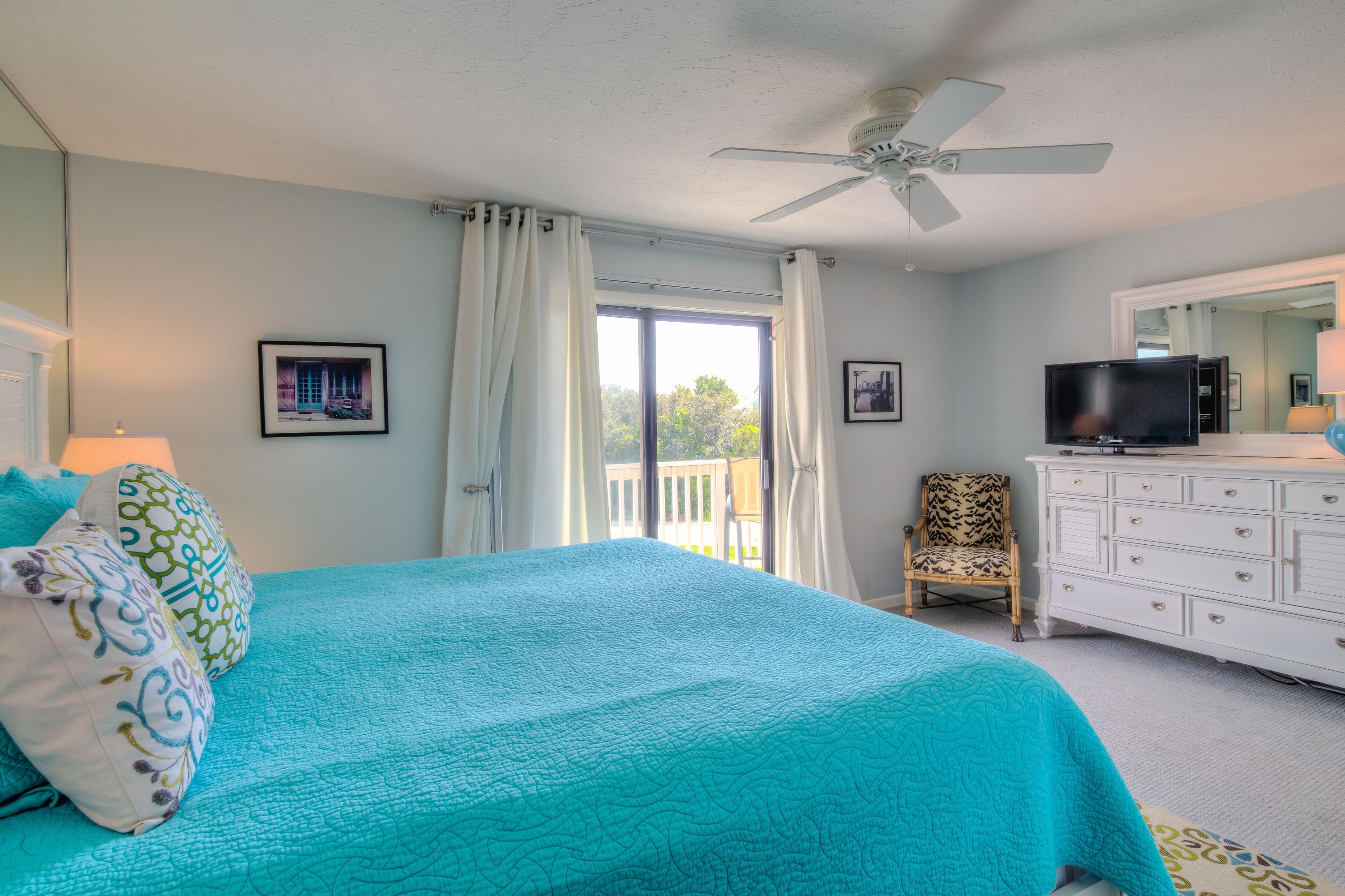 SANDCASTLES BY THE SEA T/H PH 1 - Residential