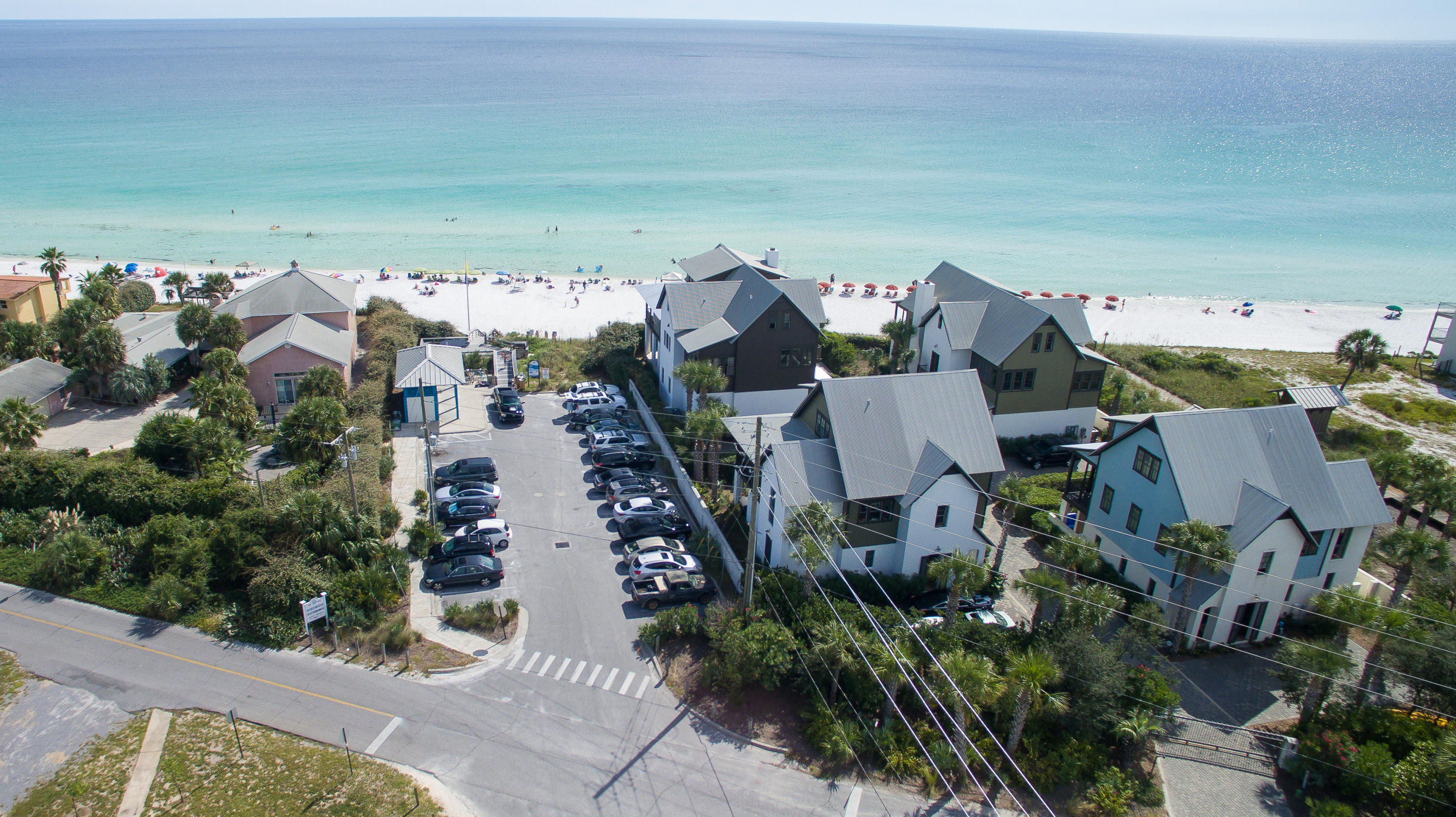 SANDCASTLES BY THE SEA T/H PH 1 - Residential