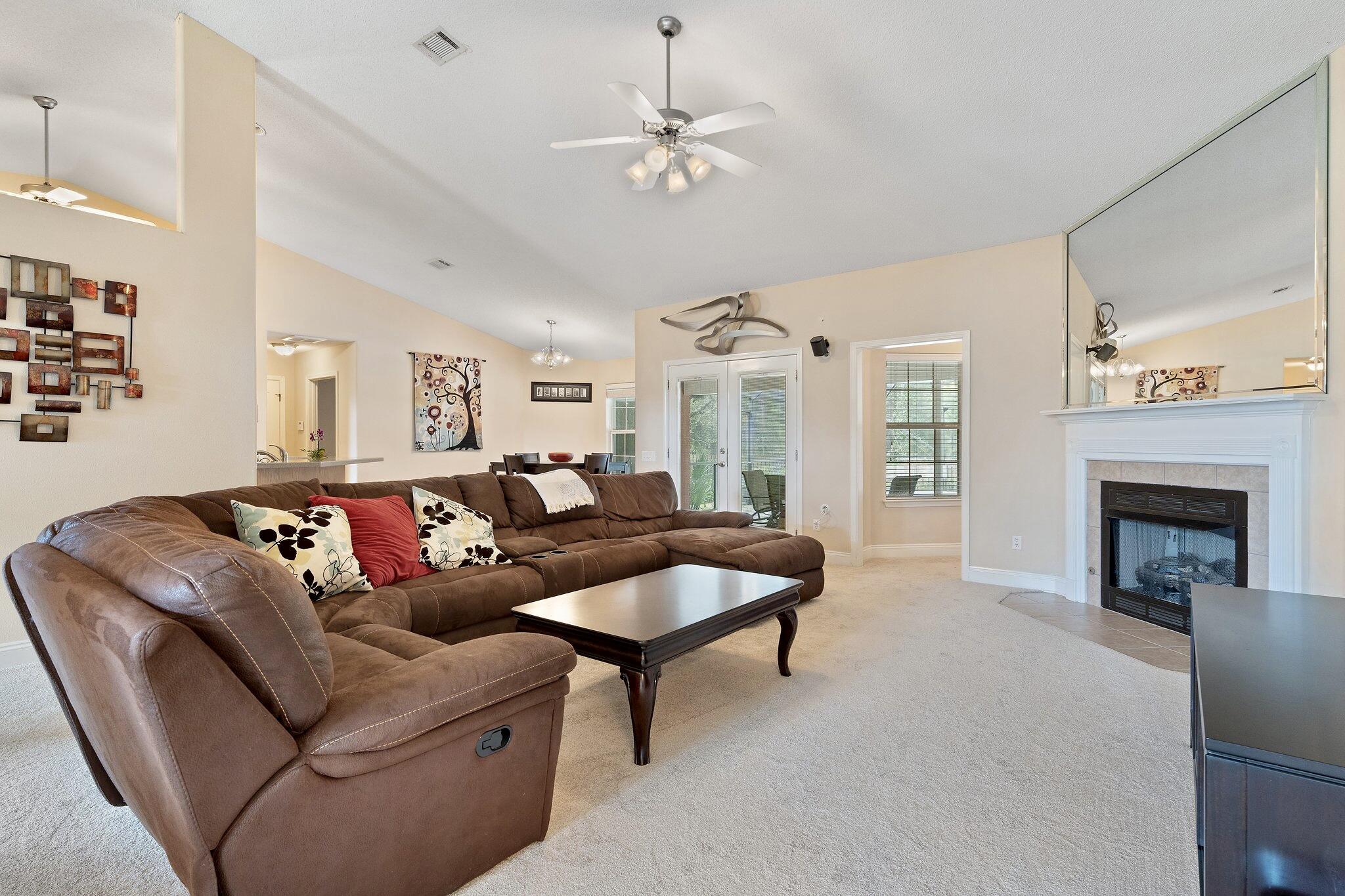 WOODLAWN HEIGHTS - Residential