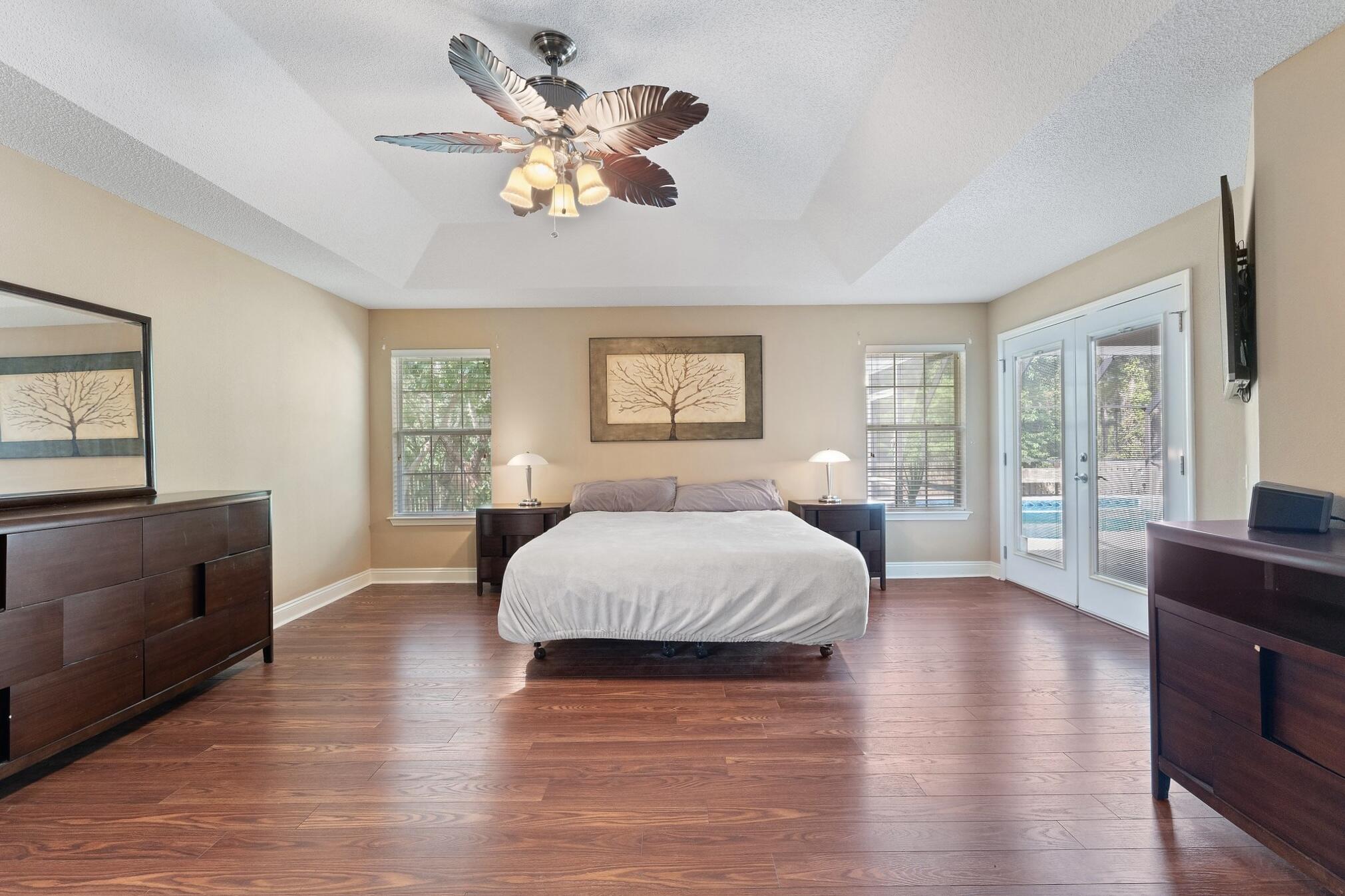 WOODLAWN HEIGHTS - Residential