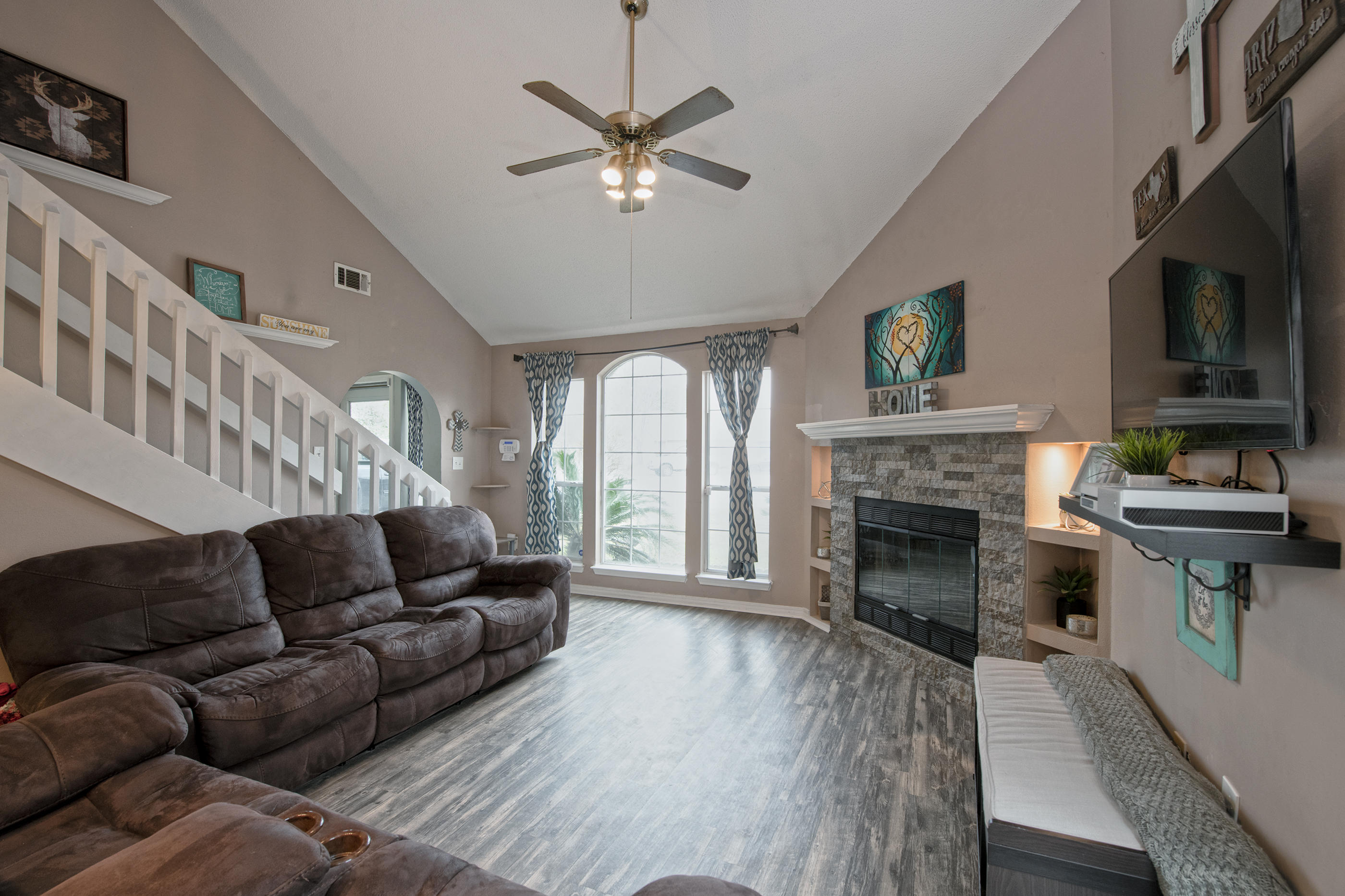 HIDDEN TRAILS PH 2 - Residential