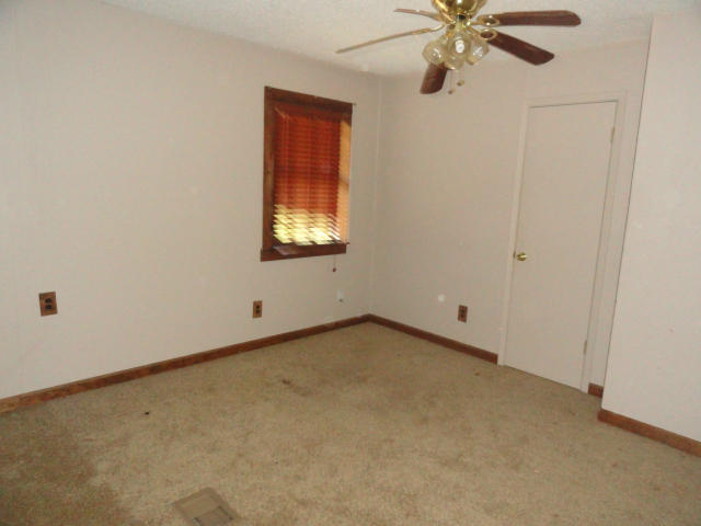 ACORN VILLAS - Residential