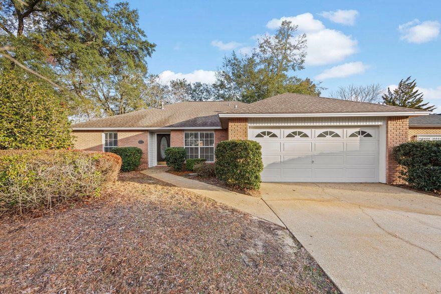 Welcome to Classic Bluewater Bay!!! With an ultra-convenient location...this charming home offers a spacious and comfortable living environment with 3 bedrooms and 2 bathrooms. The kitchen features a gas stove, perfect for those who enjoy cooking and entertaining. Cozy up by the gas fireplace in the living room during the cooler months, creating a warm and inviting atmosphere. The split bedroom floor plan provides privacy and convenience for all residents. Step outside and discover your own private back yard, ideal for outdoor activities or simply enjoying the fresh air. Relax and unwind on the screened porch, a tranquil space to enjoy your morning coffee or evening breeze. Bluewater Bay offers a peaceful and serene setting, allowing you to create a home that suits your lifestyle.