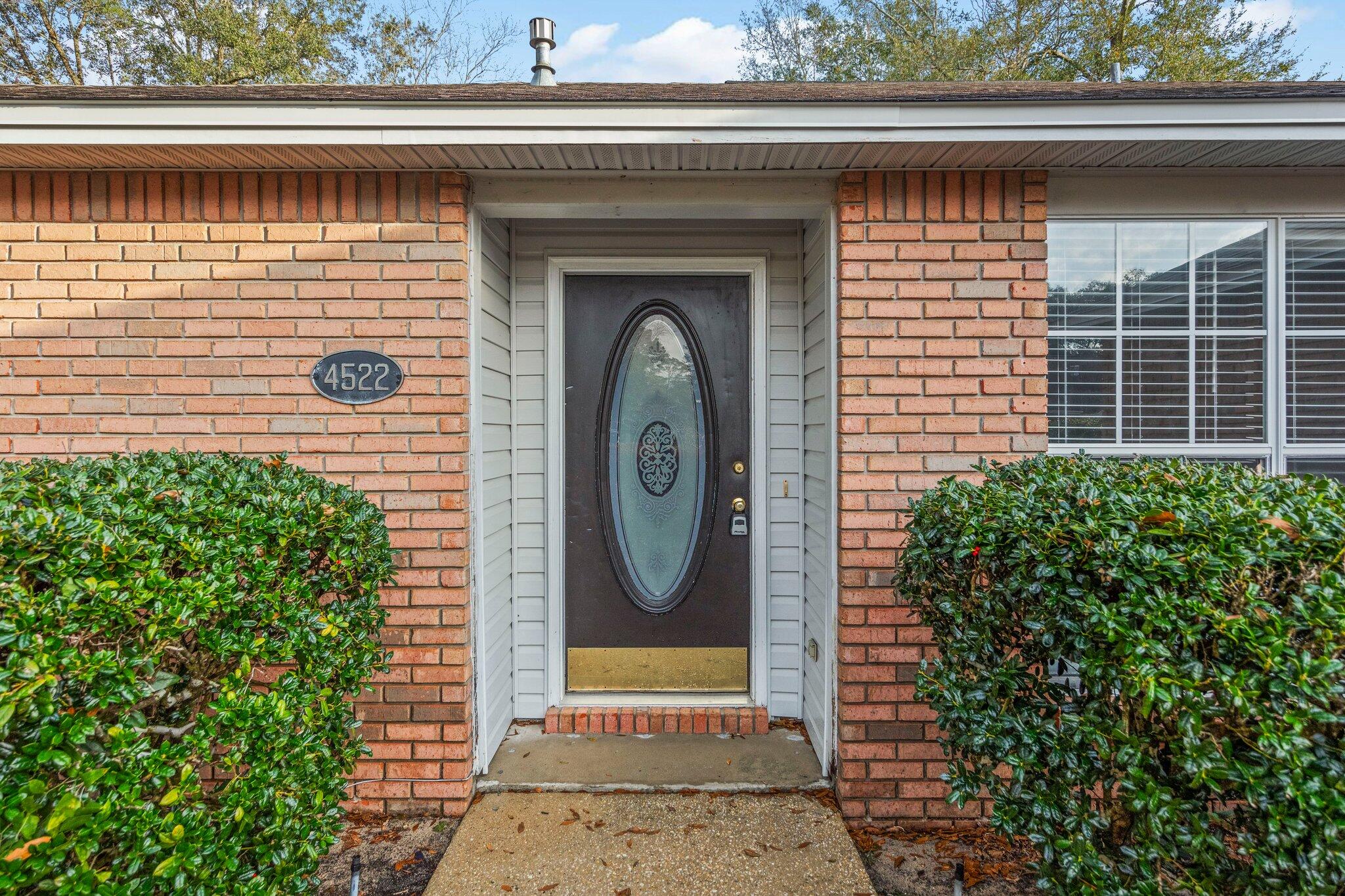 PARKWOOD SQUARE PH 1 - Residential Lease