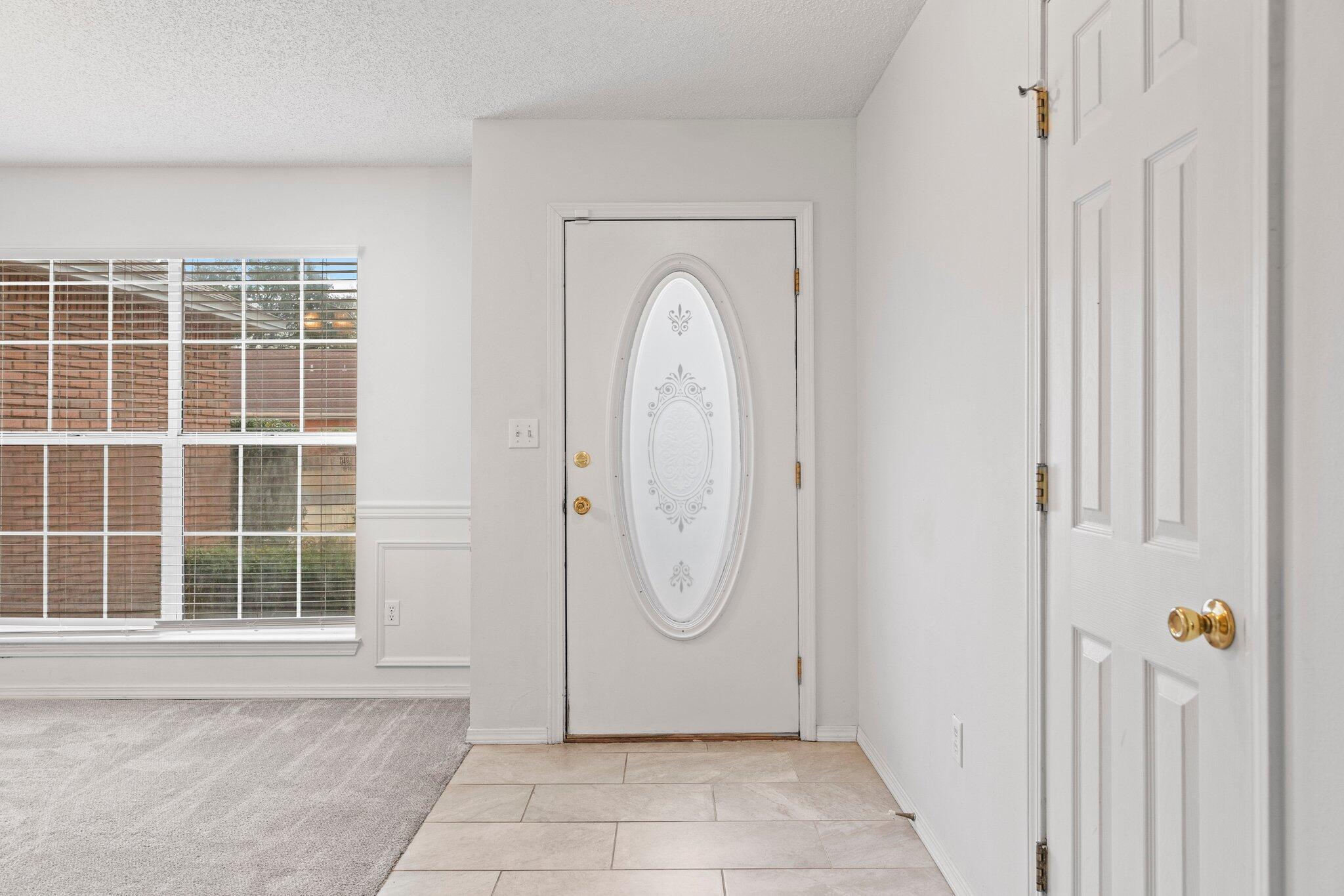 PARKWOOD SQUARE PH 1 - Residential Lease