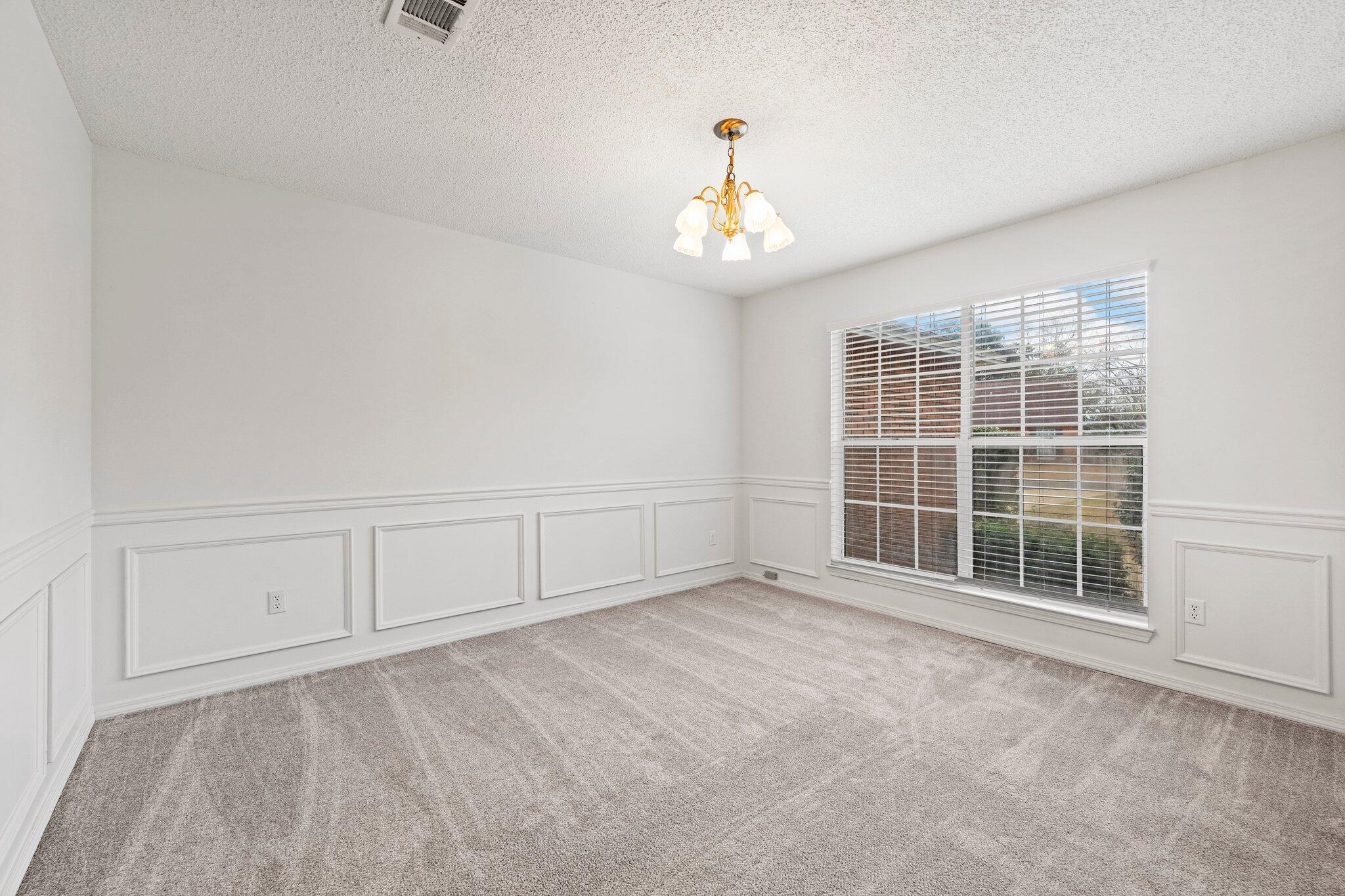 PARKWOOD SQUARE PH 1 - Residential Lease