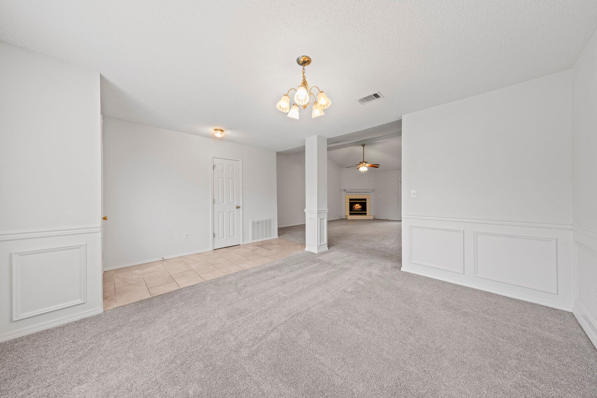 PARKWOOD SQUARE PH 1 - Residential Lease