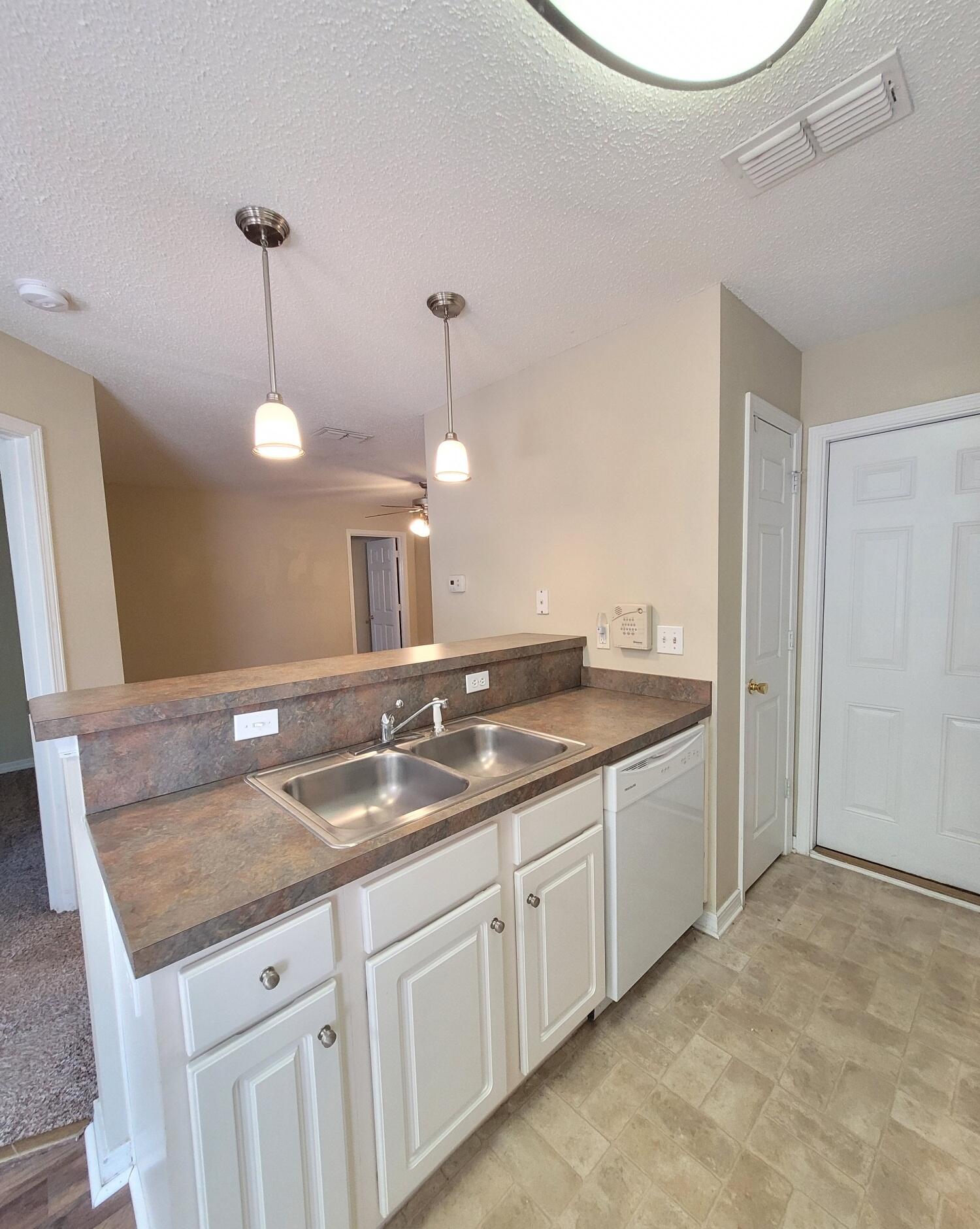 REDSTONE ESTATES - Residential