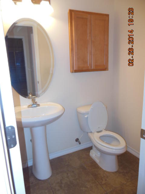 MERIDIAN SQUARE T/H - Residential Lease