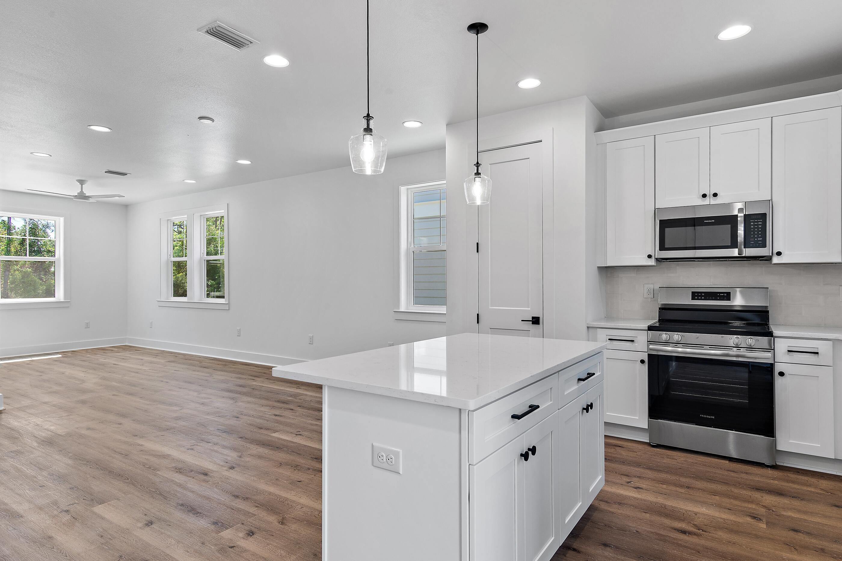 ENCHANTED ESTATES - Residential Lease