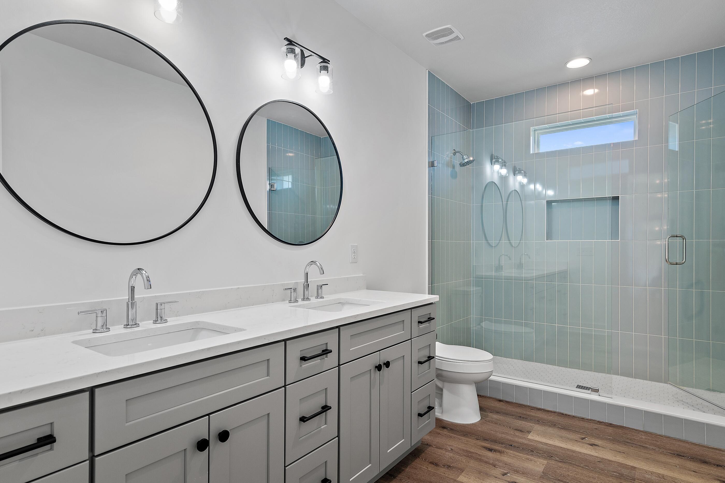 ENCHANTED ESTATES - Residential Lease