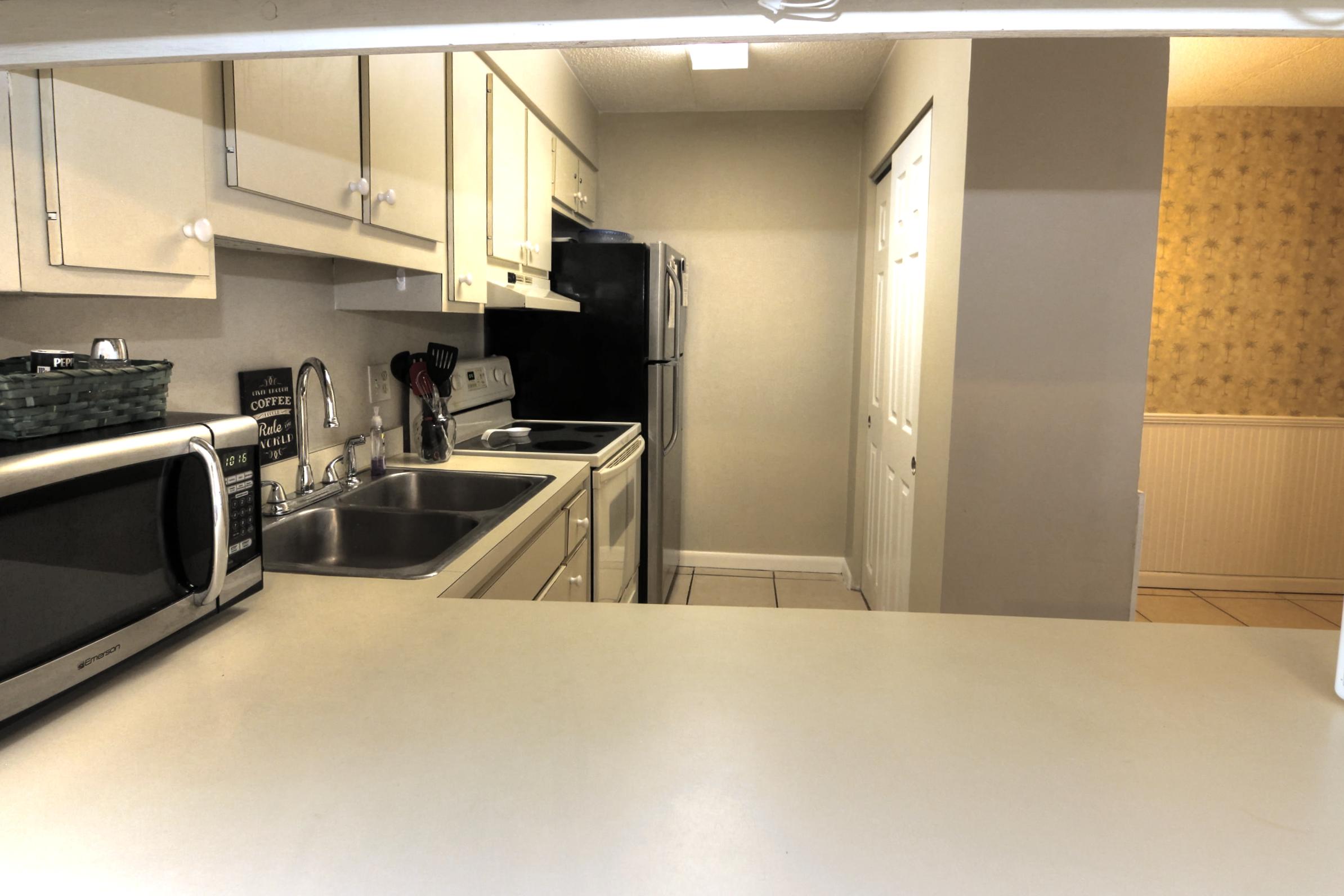 ISLAND ECHO CONDO - Residential