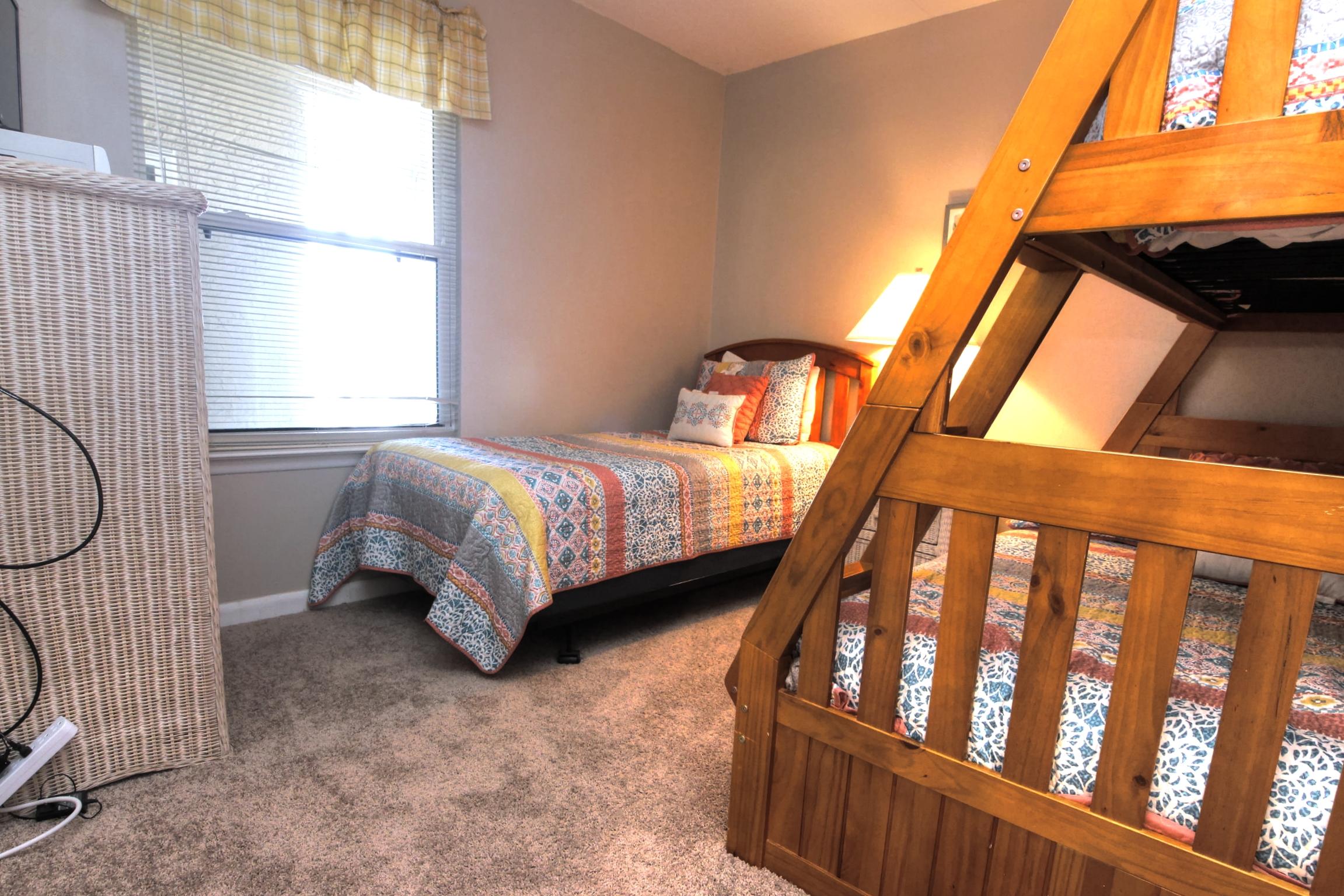 ISLAND ECHO CONDO - Residential