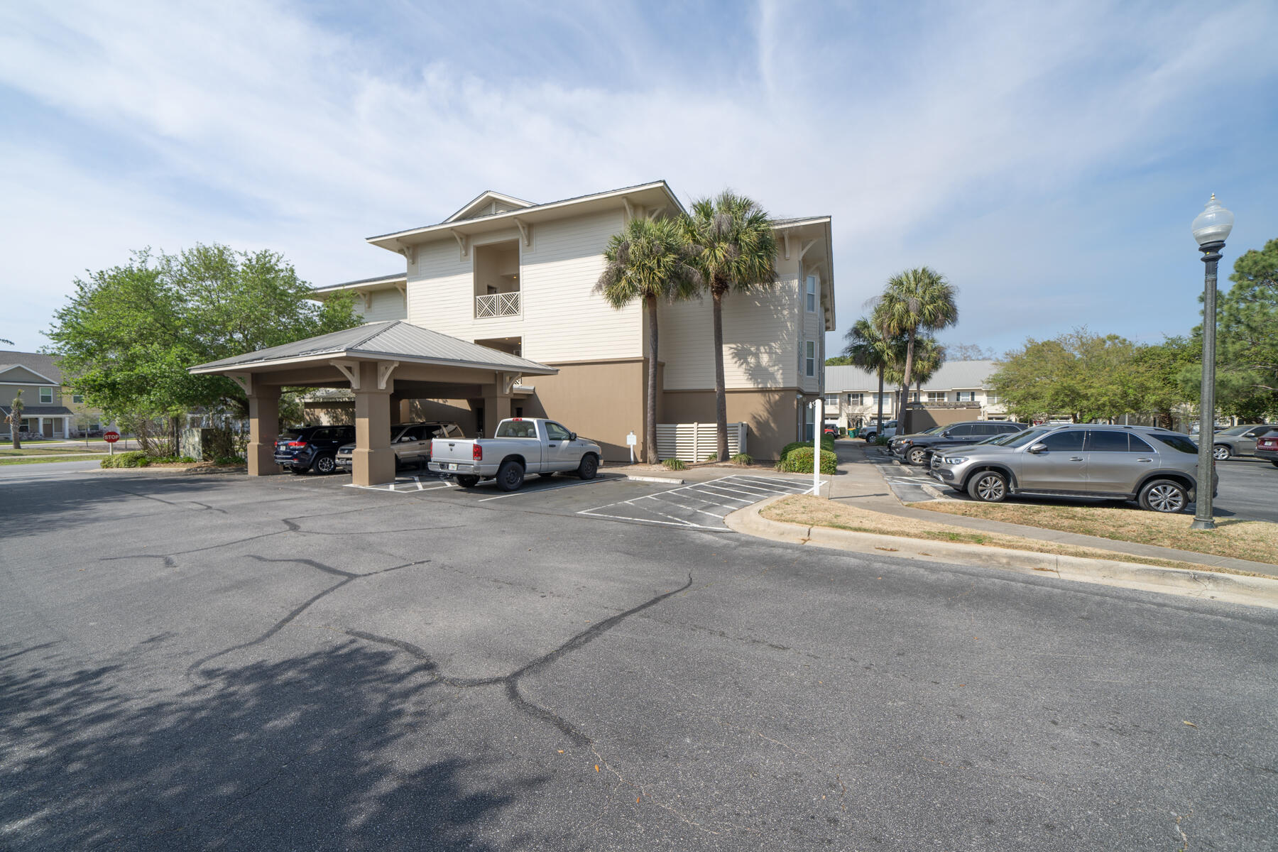 OLD BAY VILLAGE CONDO - Residential