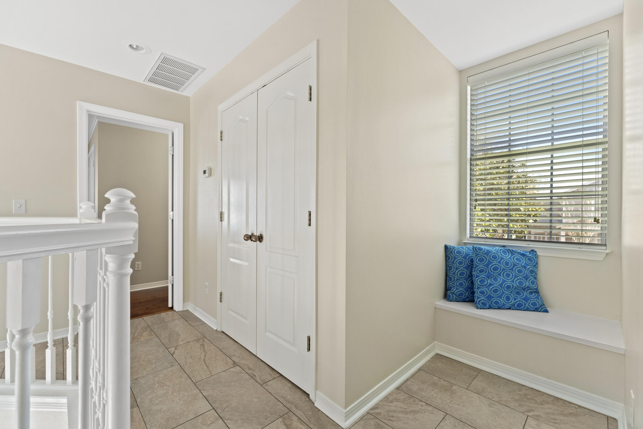 CRYSTAL LAKE PHASE I - Residential