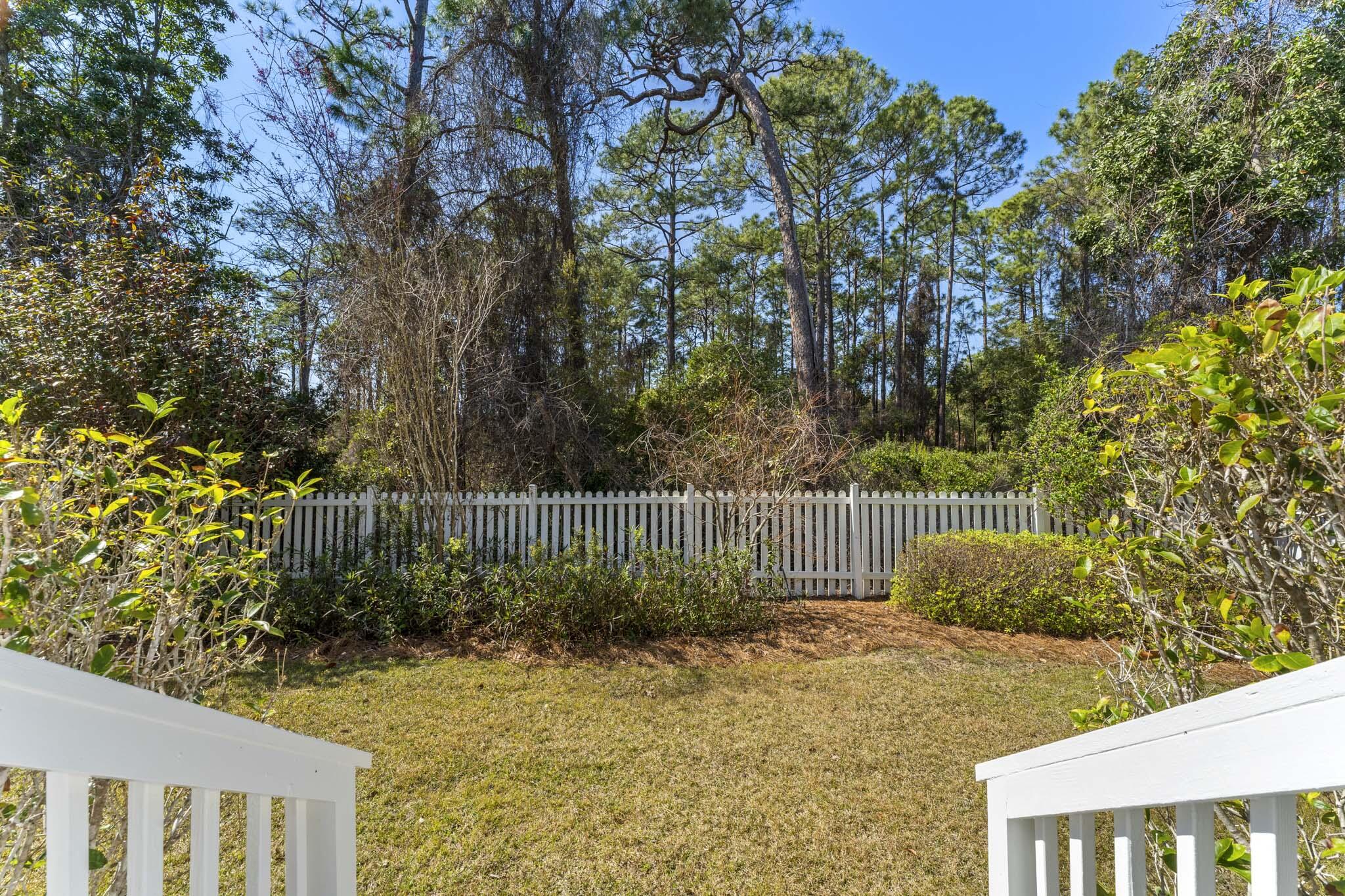 CRYSTAL LAKE PHASE I - Residential