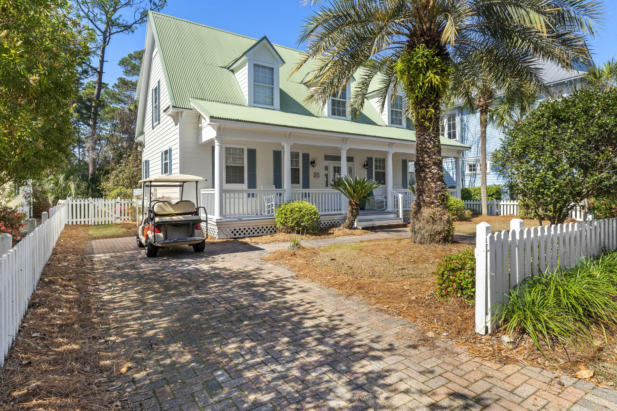 CRYSTAL LAKE PHASE I - Residential