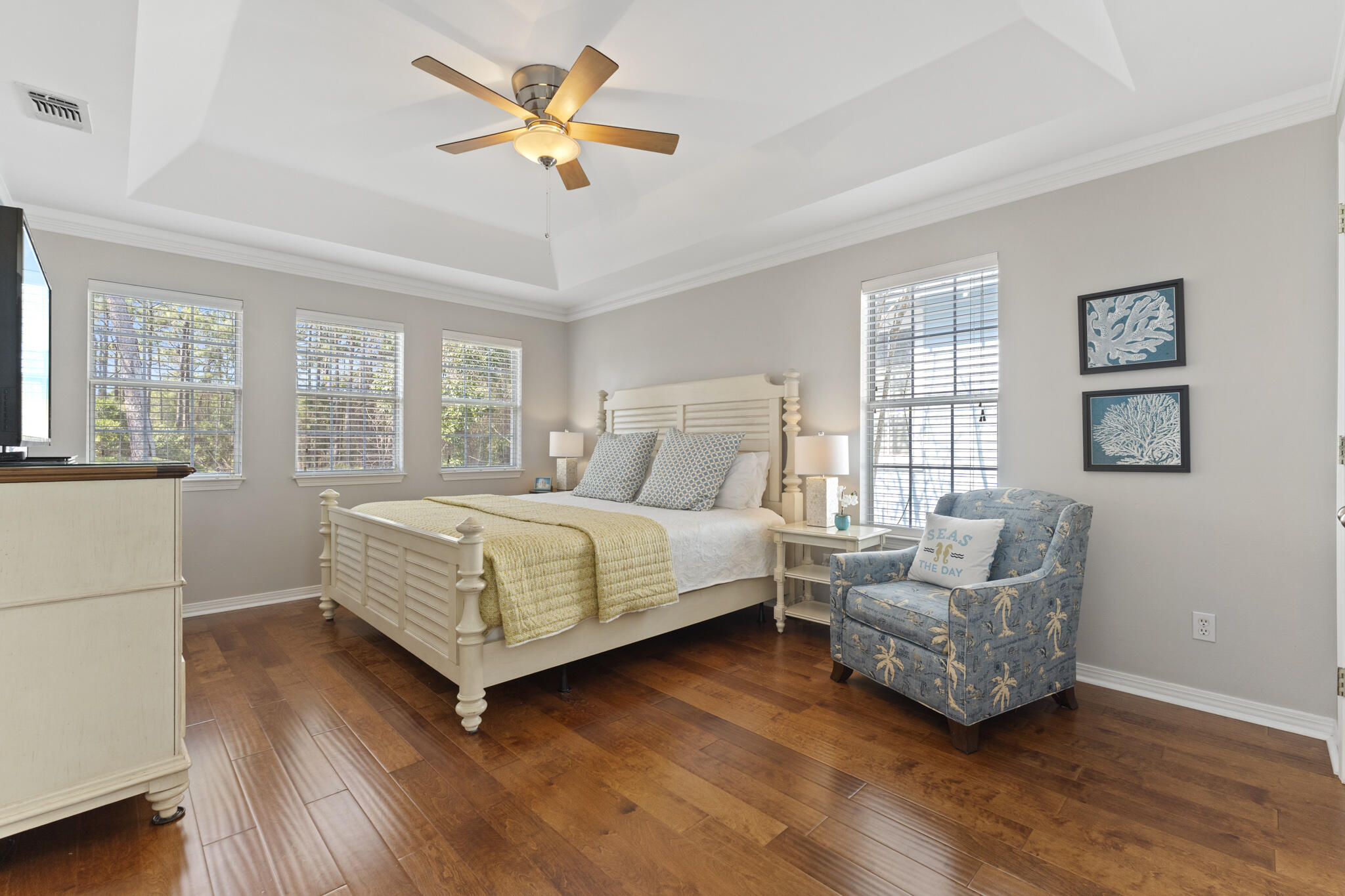 CRYSTAL LAKE PHASE I - Residential