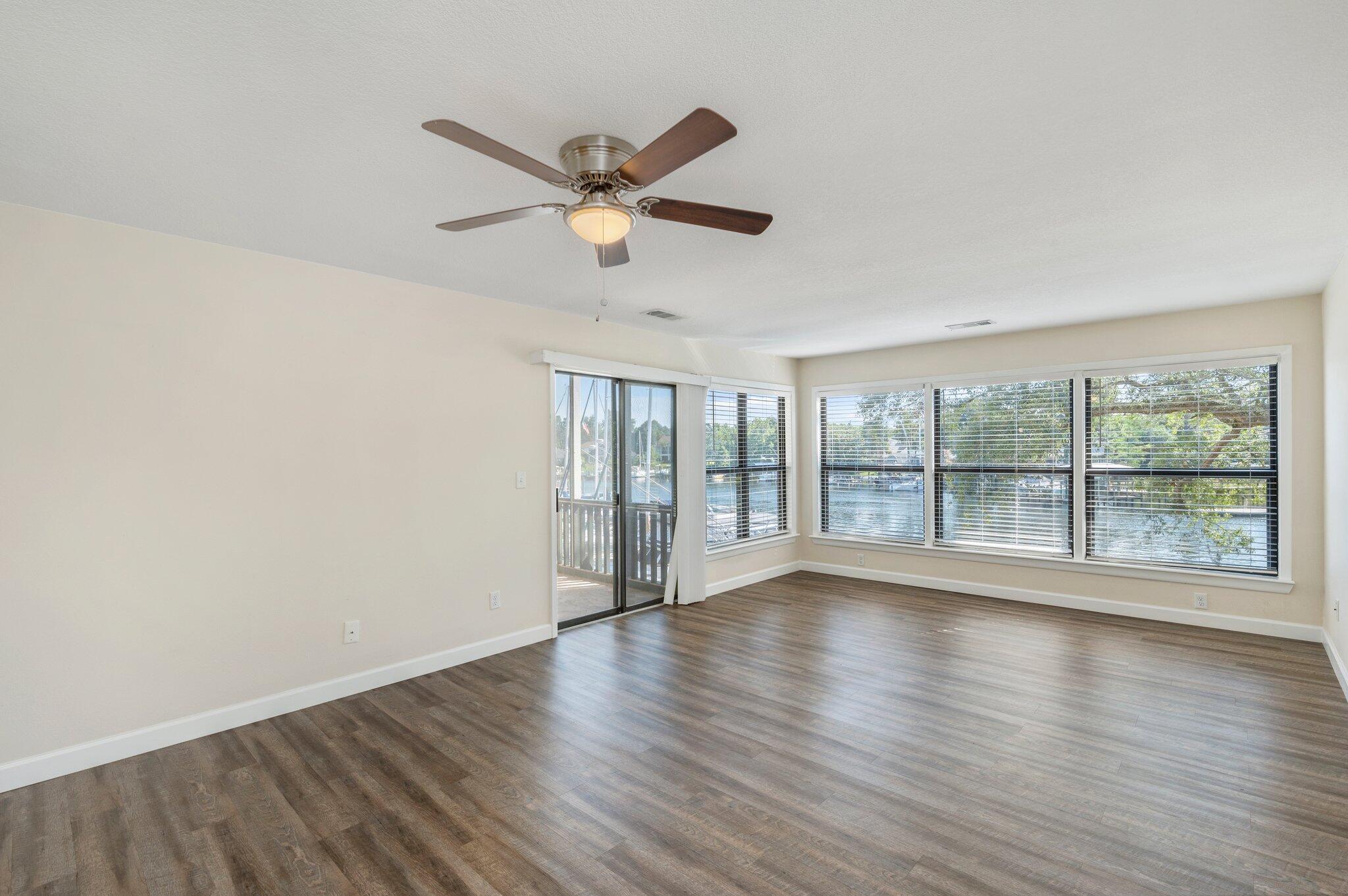 MARINA VILLAS CONDO AT BLUEWATER BAY - Residential Lease