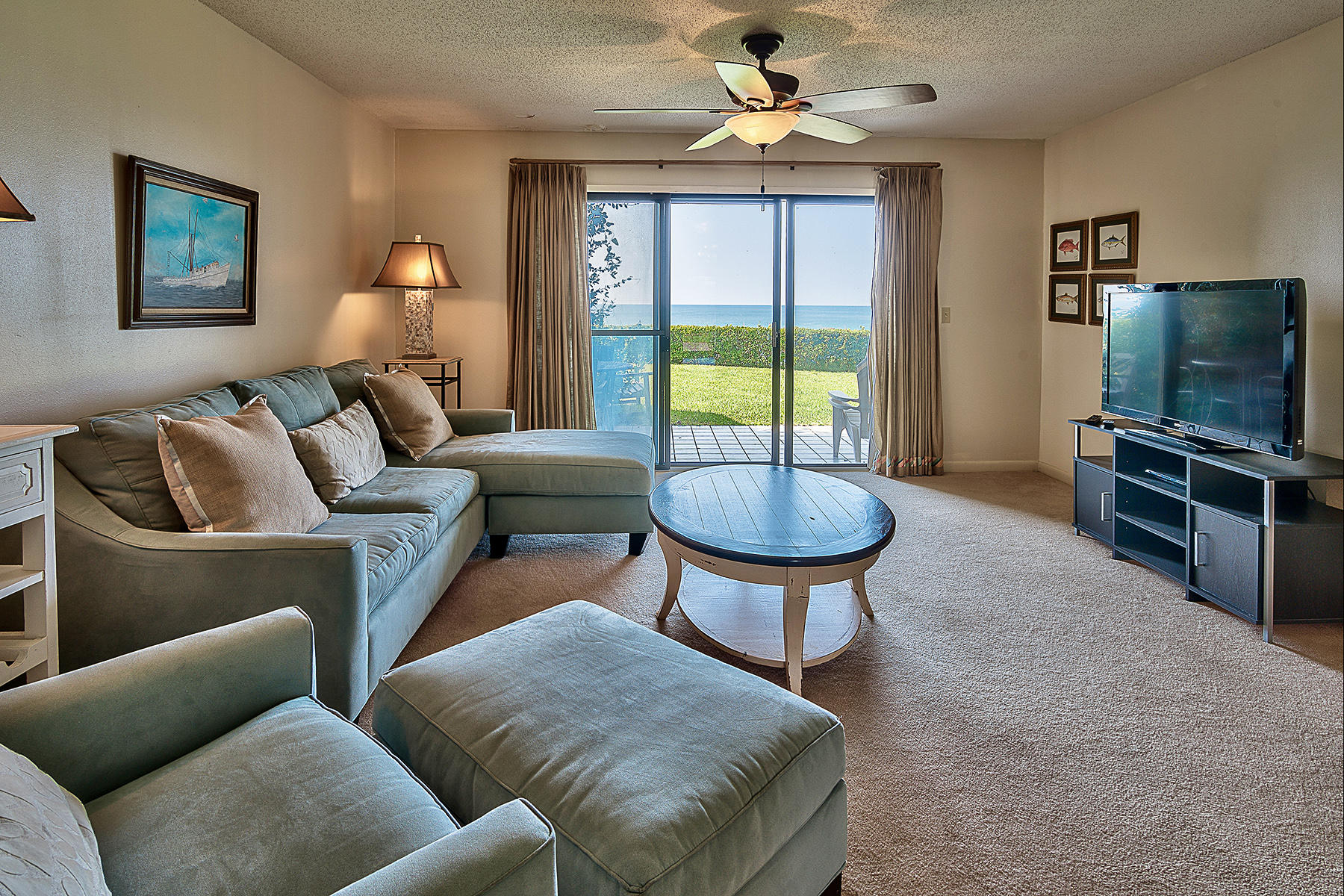 SEA SHADOWS T/H - Residential