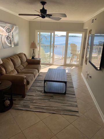 INTERCOASTAL POINTE - Residential