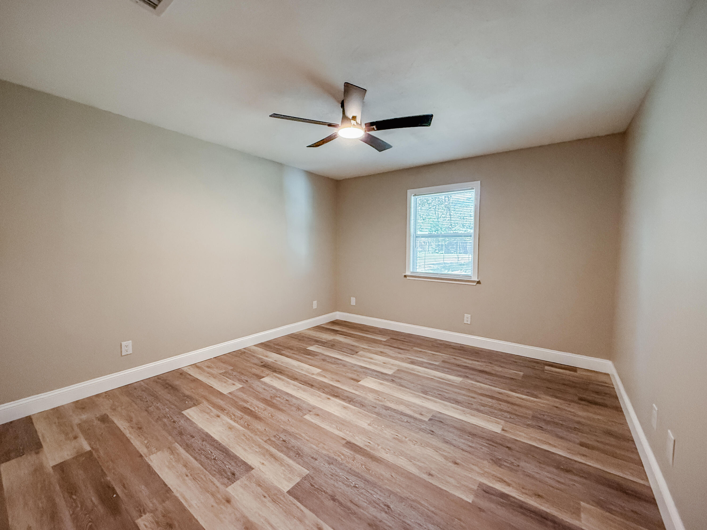 FOX RUN - Residential Lease