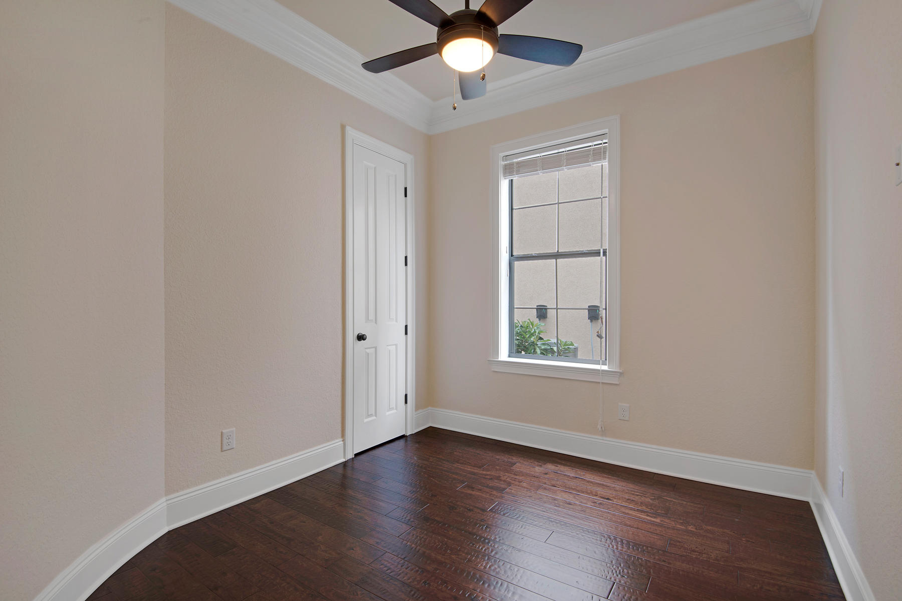 VILLA LAGO - Residential