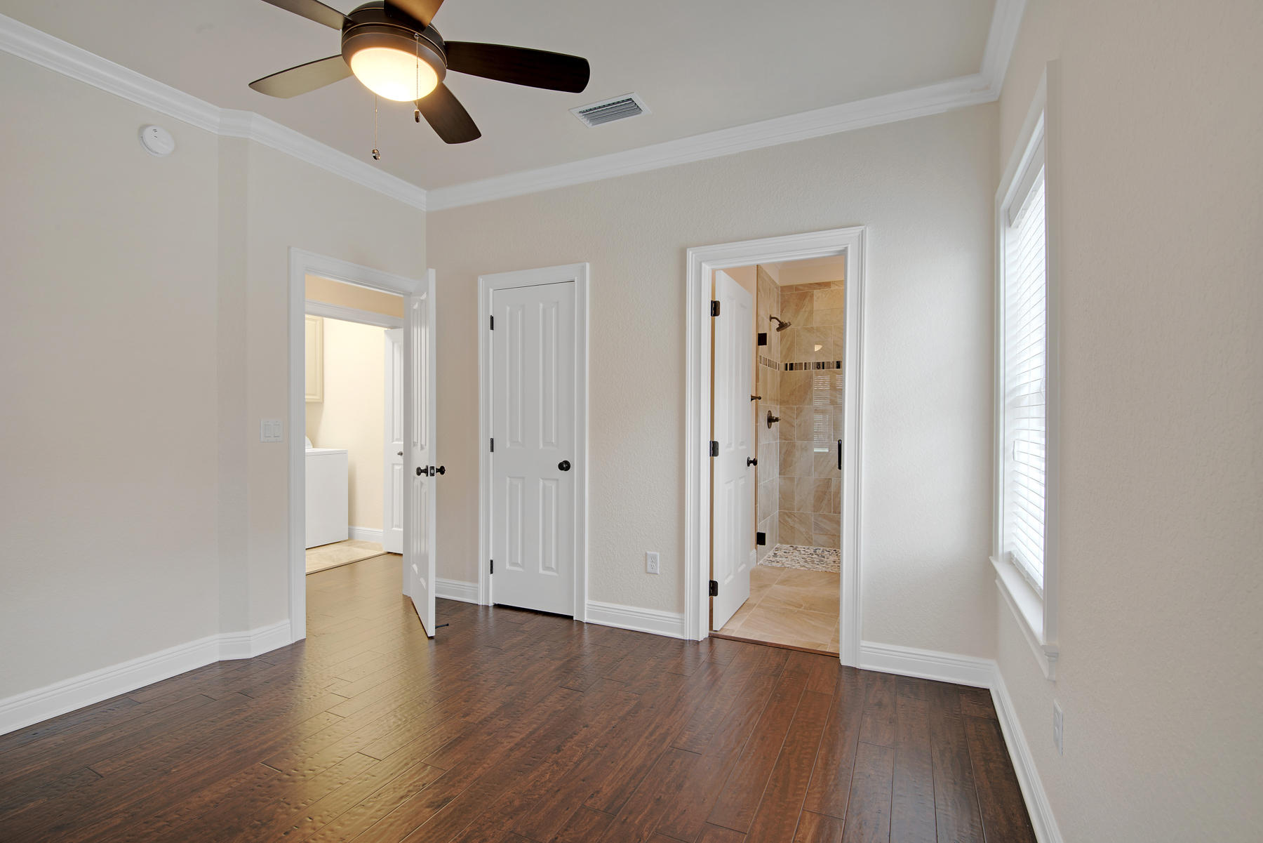 VILLA LAGO - Residential