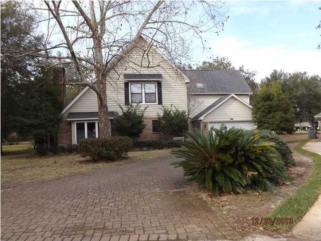 Price just reduced! This home sits on the 7th hole at Bluewater Bay Golf Course - quiet cul-de-sac - perfect family home. 147 feet on the golf course with views of the 7th green. Remodeled in 2008 including a new roof, appliances including double oven 20'' tile floors. Freddie Mac does not pay doc stamps on the deed - that must be a buyer's expense. They offer $500 credit toward a HOW for owner occupants if requested with the initial offer. Home has new carpet and paint and is selling ''as is.'' Good condition and ready for new owner. Homesteps financing available through BB&T or Regions