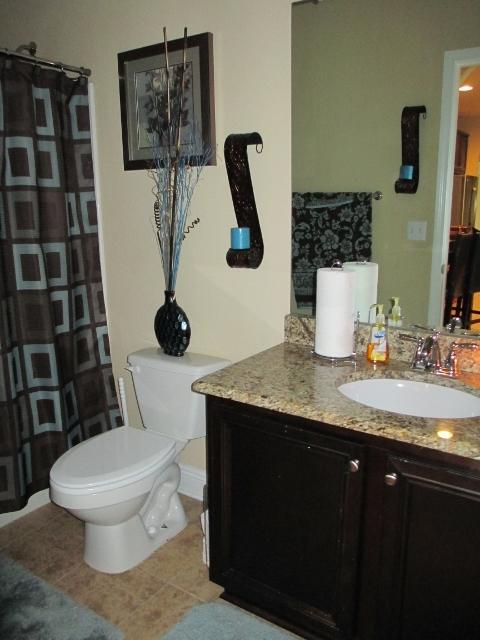 FOX VALLEY - Residential Lease