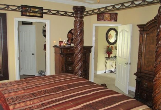 FOX VALLEY - Residential Lease