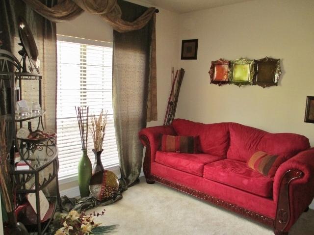 FOX VALLEY - Residential Lease