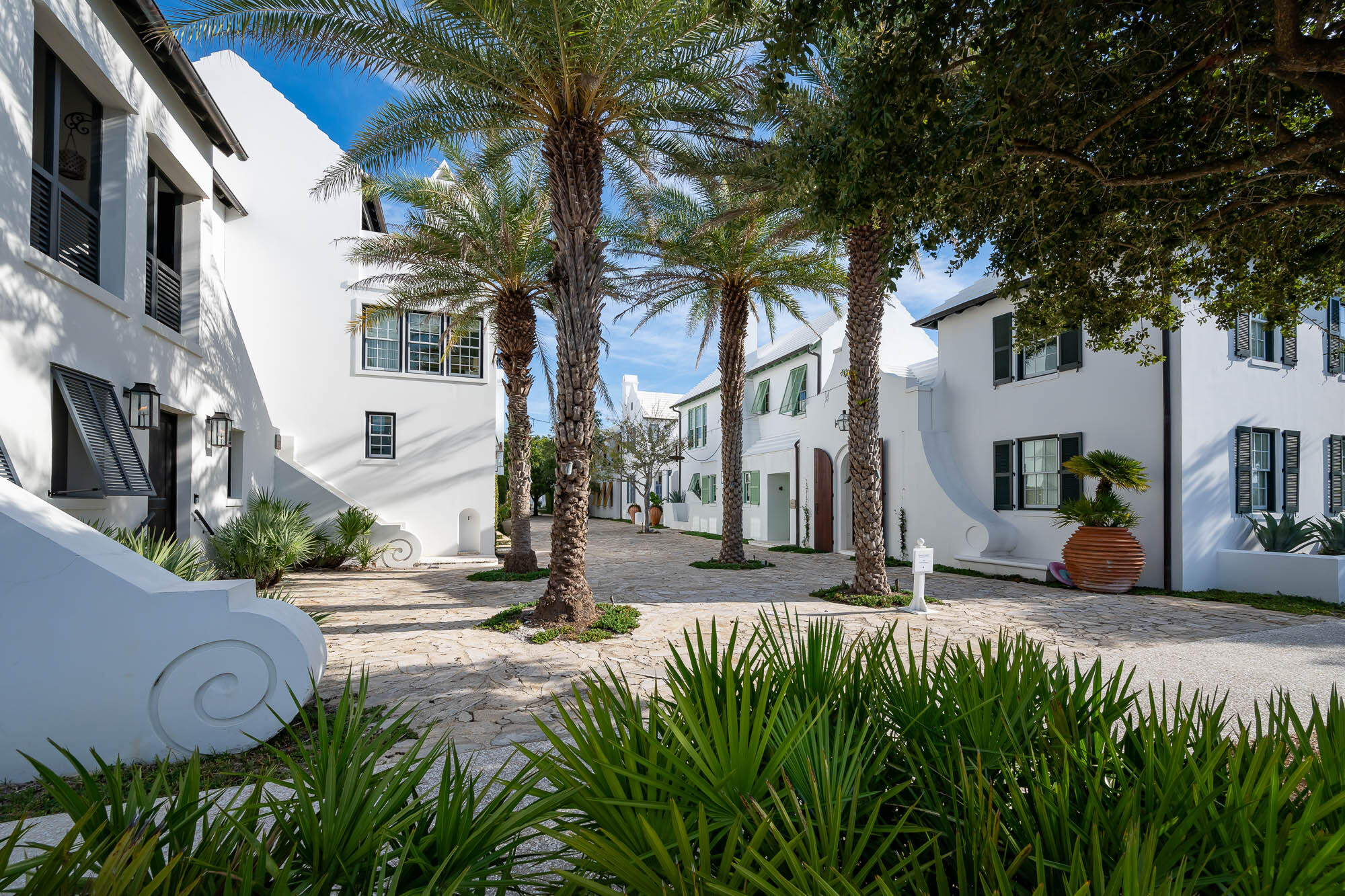 ALYS BEACH - Residential