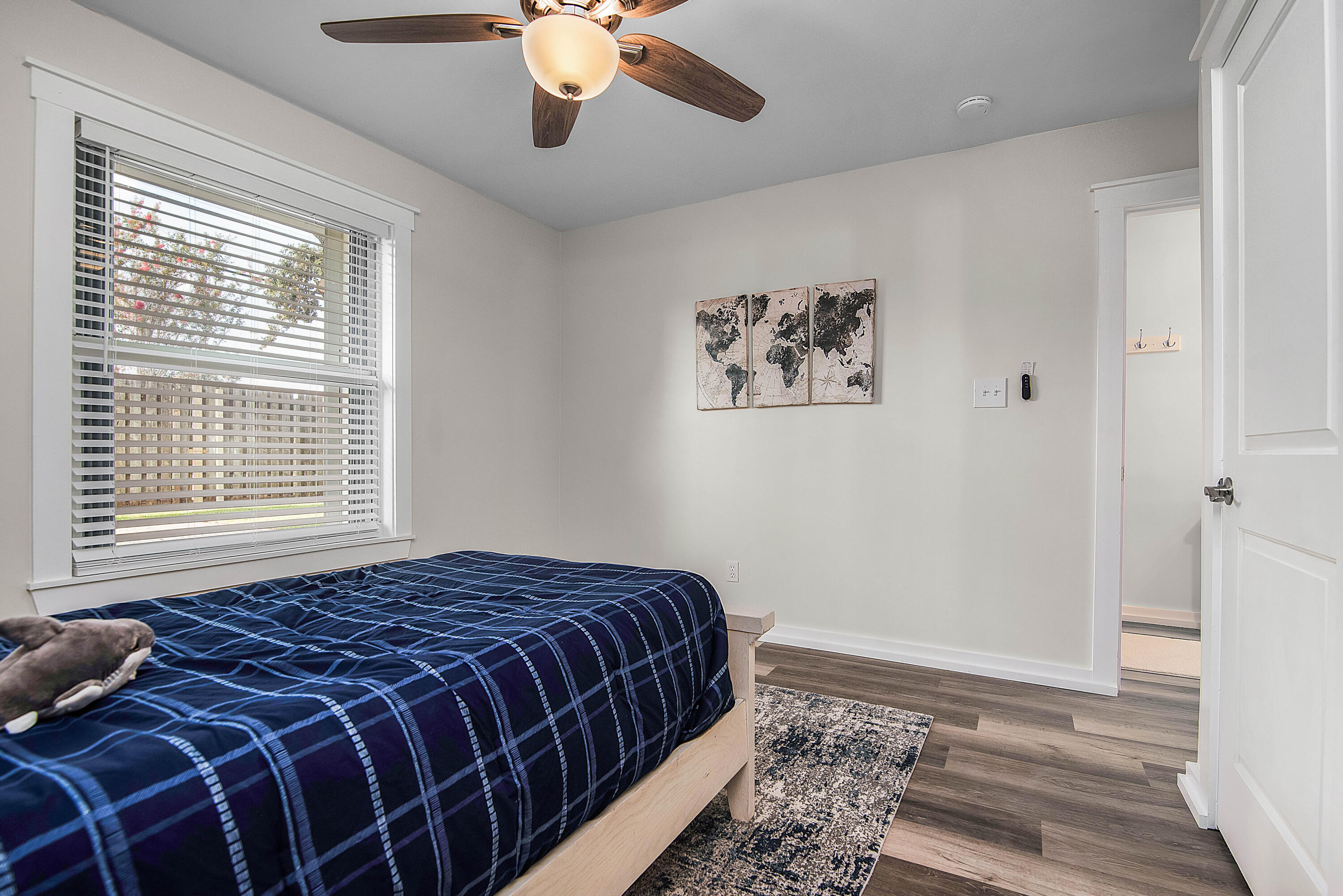 SOUTH RNG 25 WATER - Residential