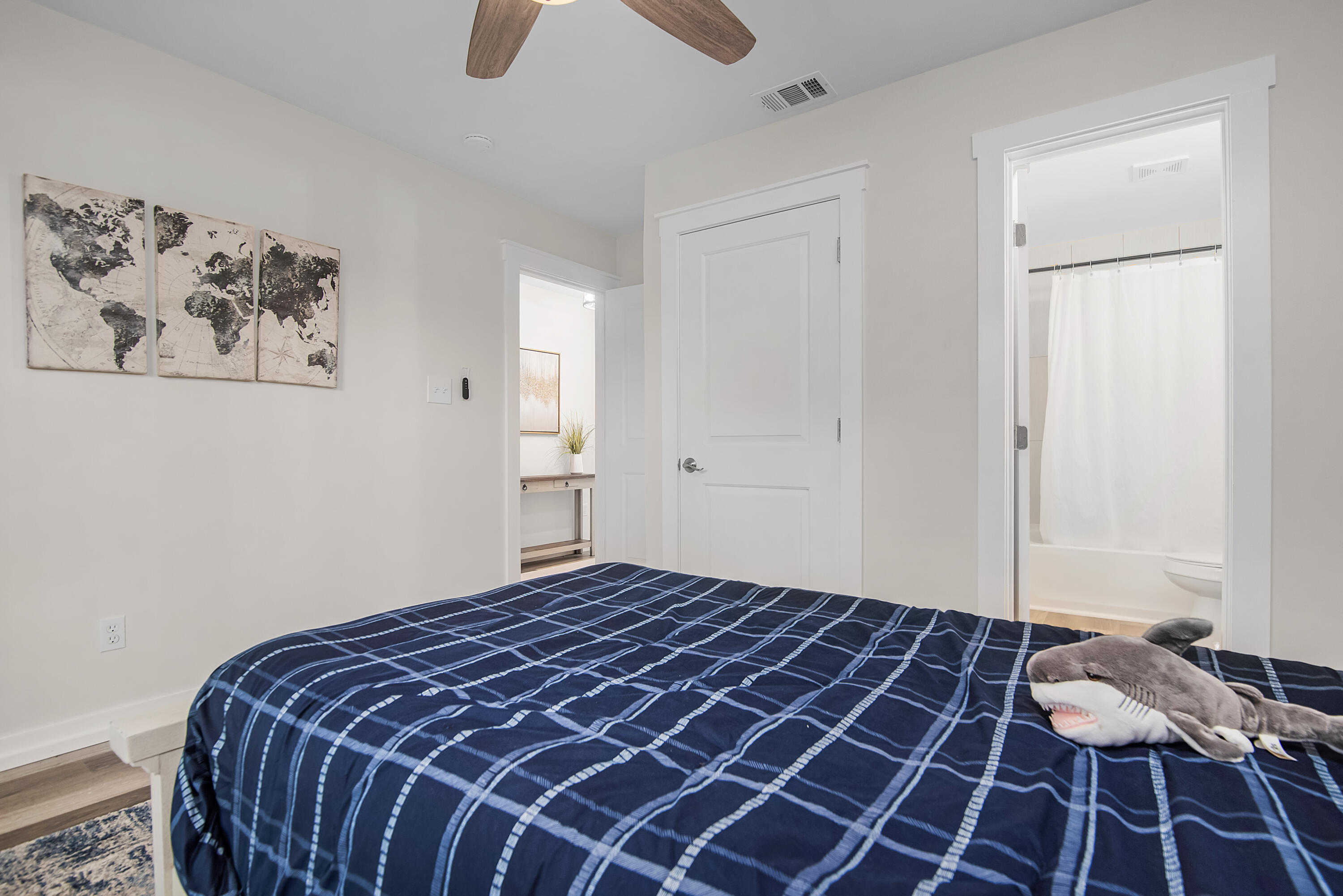 SOUTH RNG 25 WATER - Residential