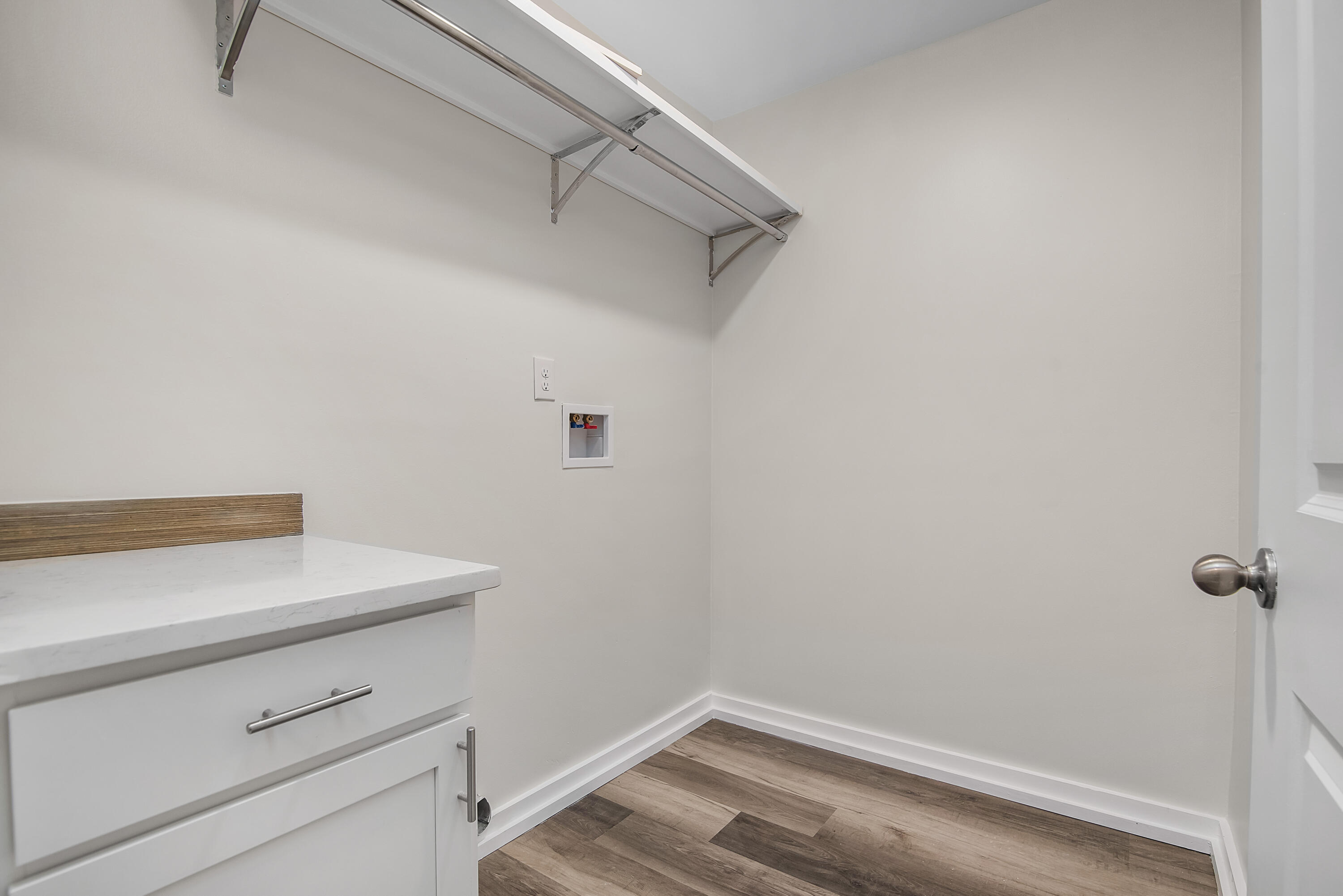 SOUTH RNG 25 WATER - Residential