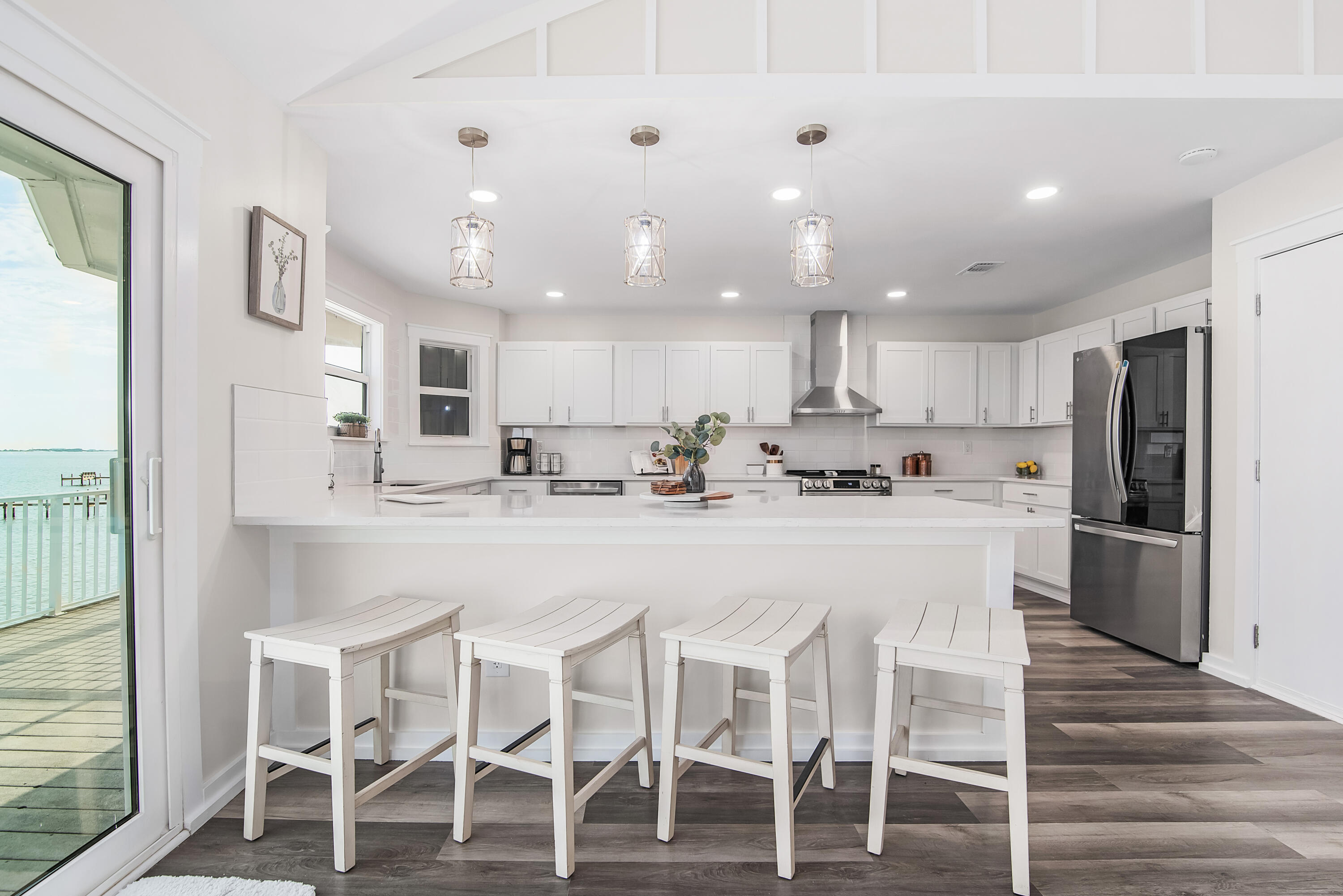 SOUTH RNG 25 WATER - Residential