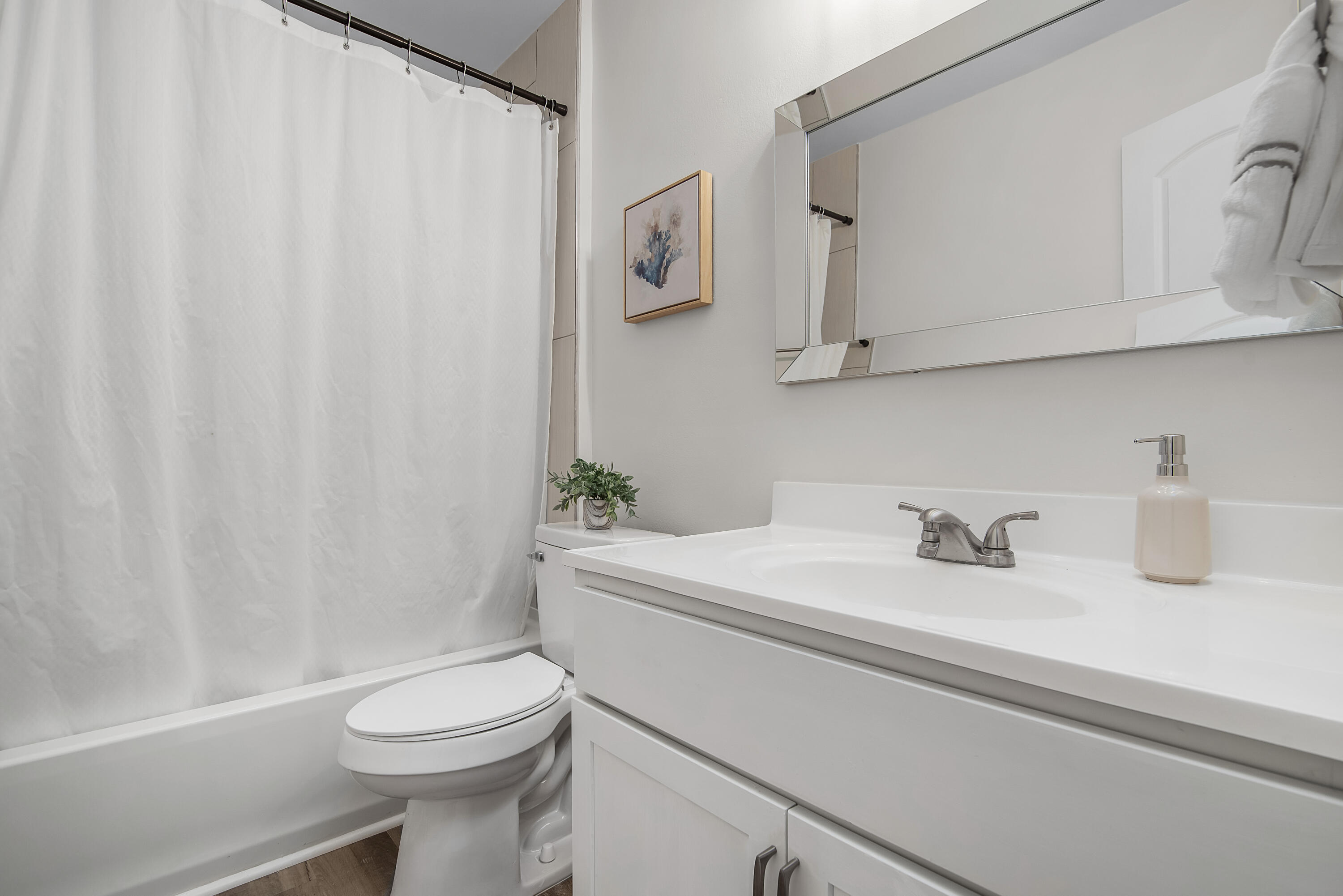 SOUTH RNG 25 WATER - Residential