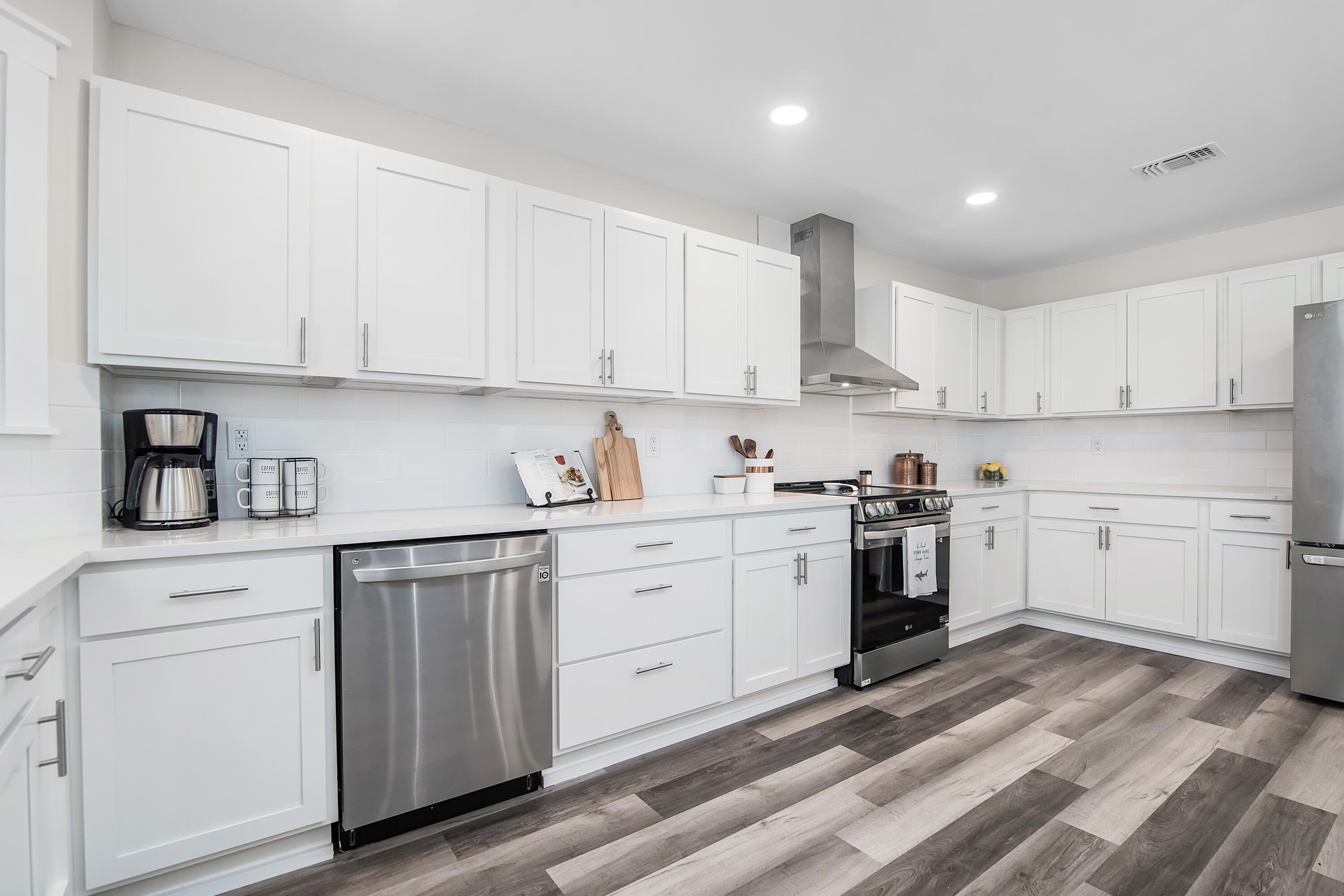 SOUTH RNG 25 WATER - Residential