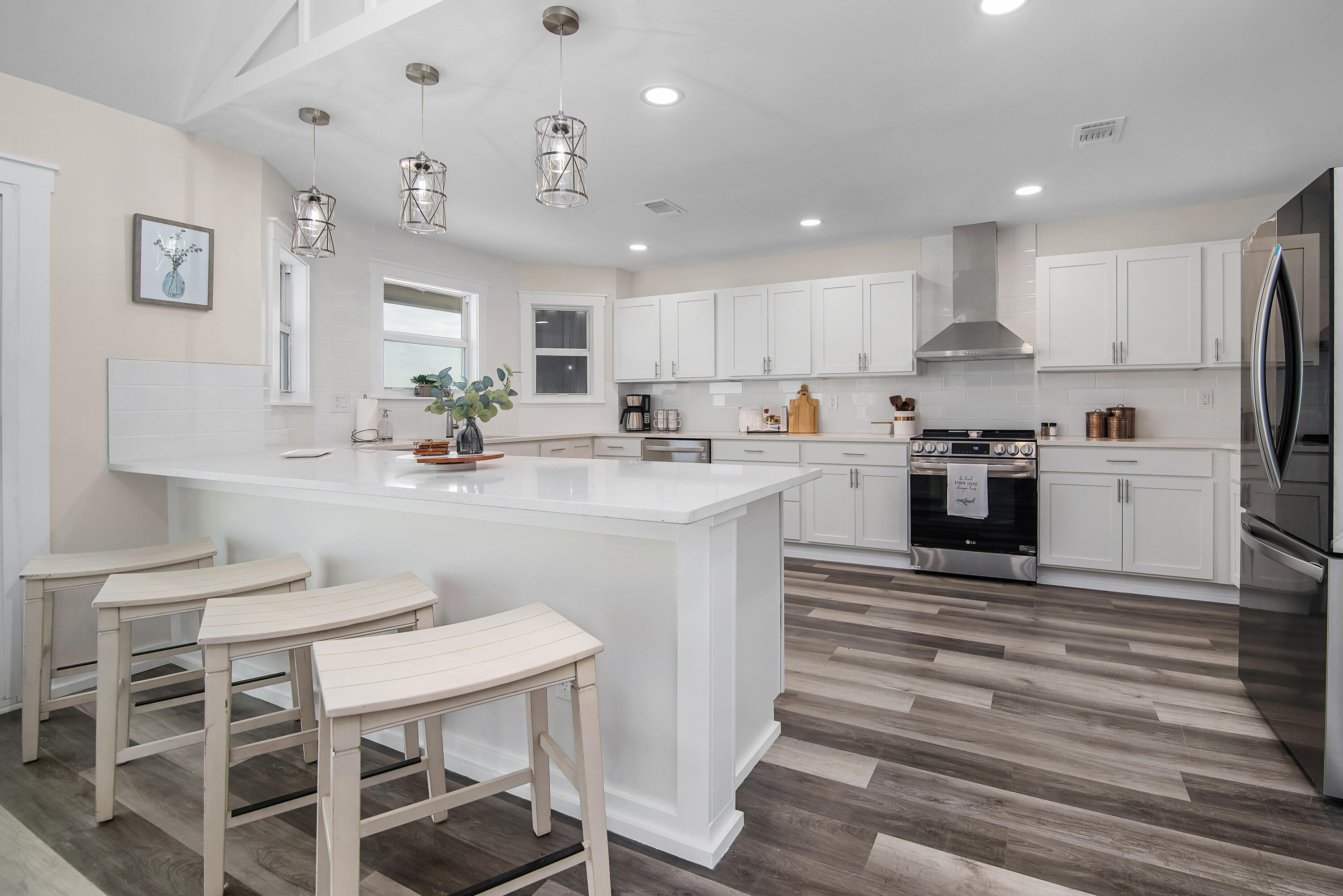 SOUTH RNG 25 WATER - Residential